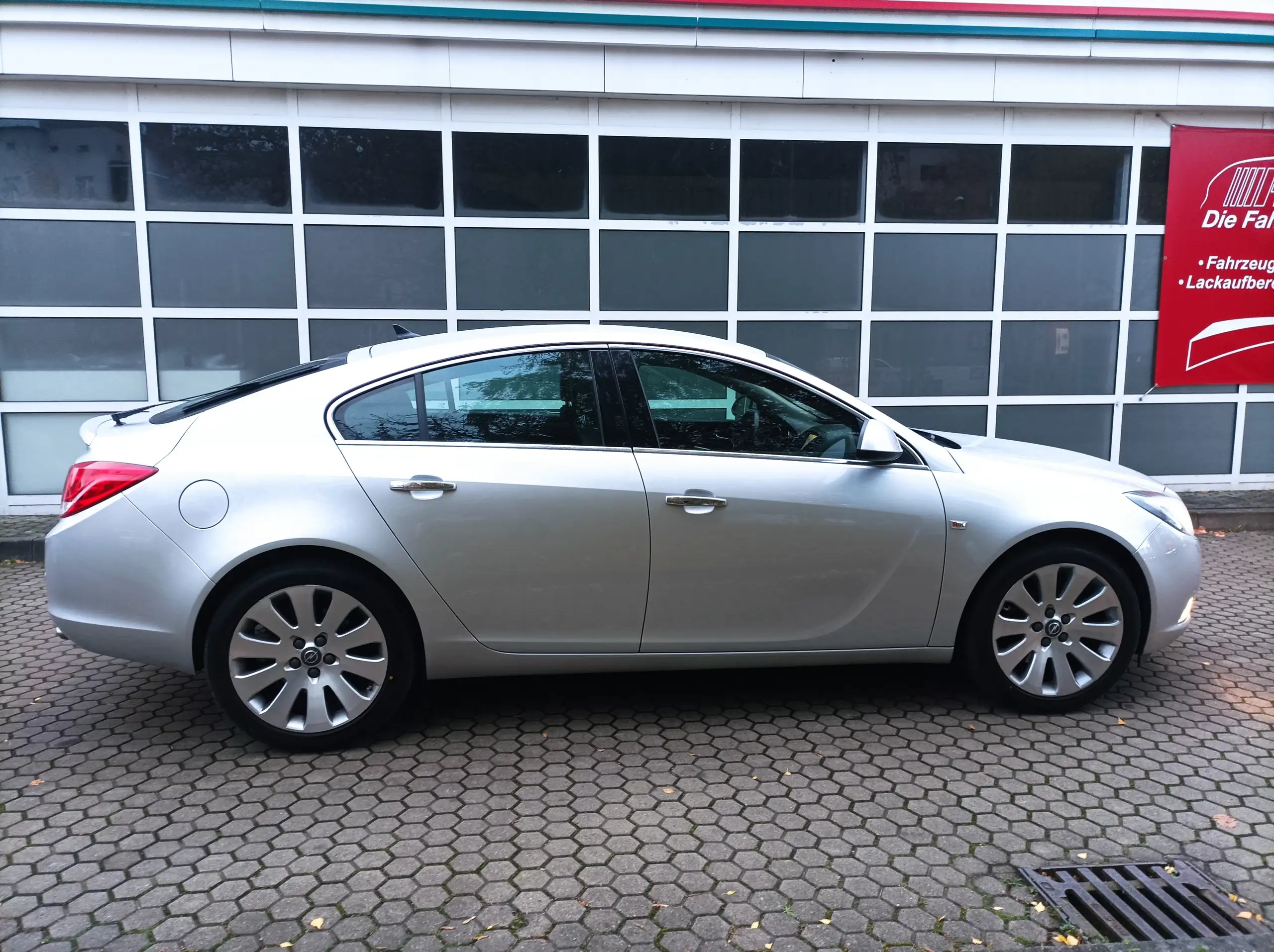 Opel - Insignia