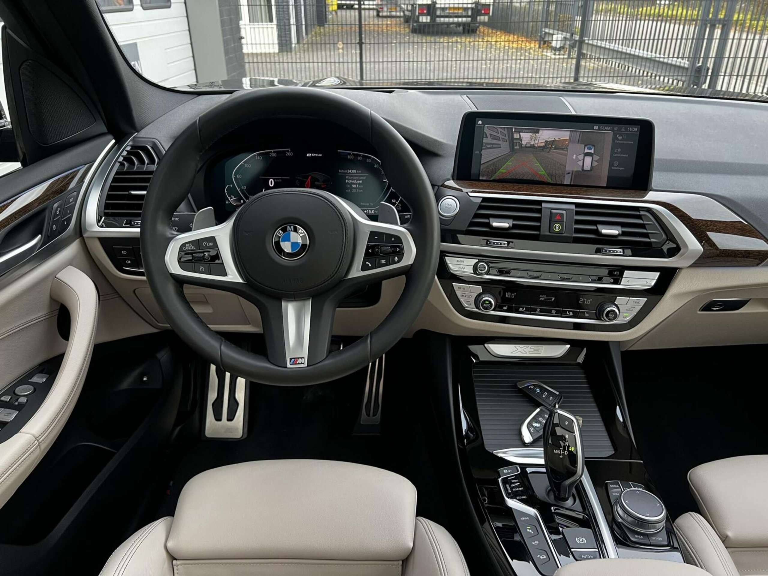 BMW - X3