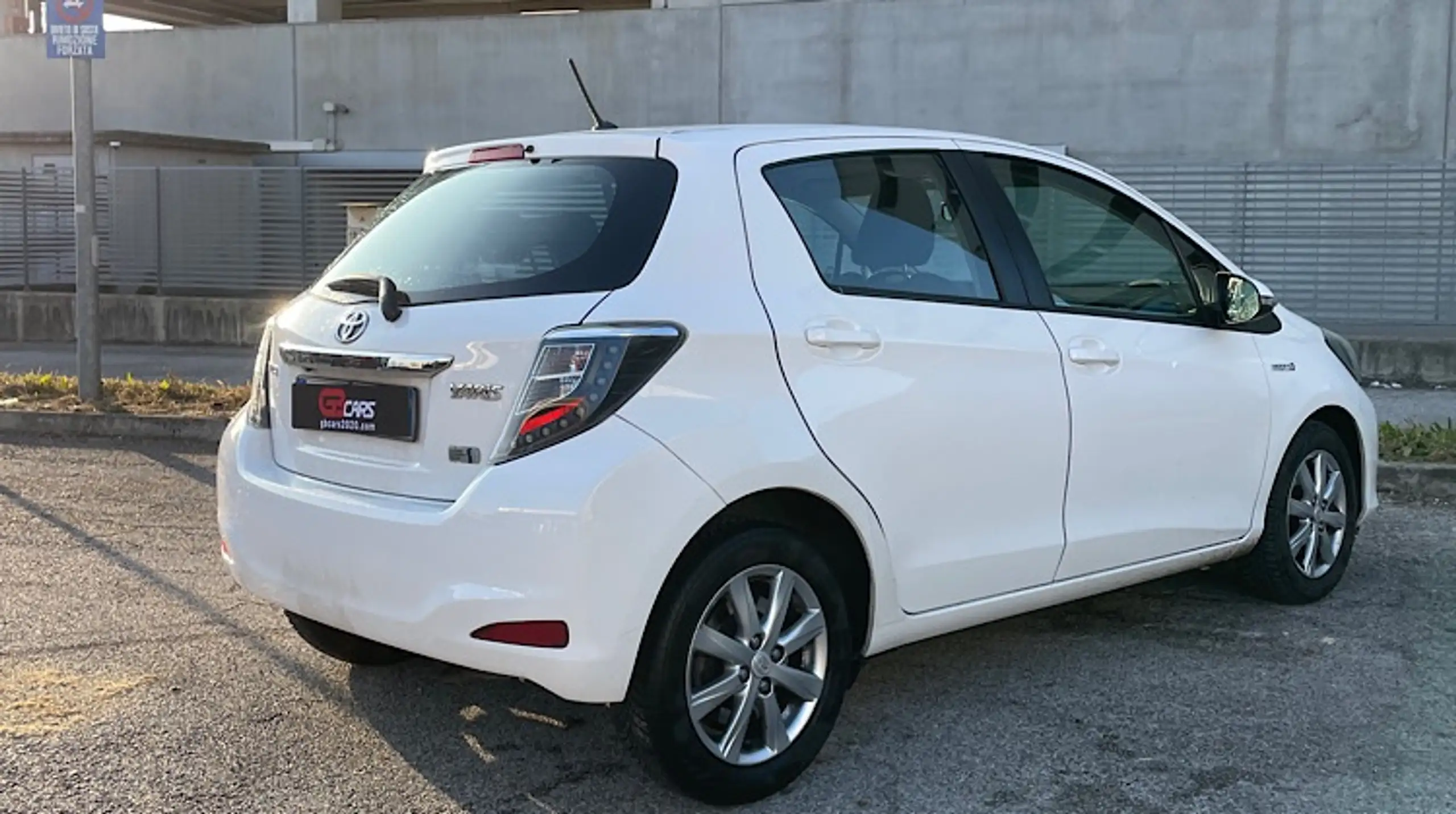 Toyota - Yaris