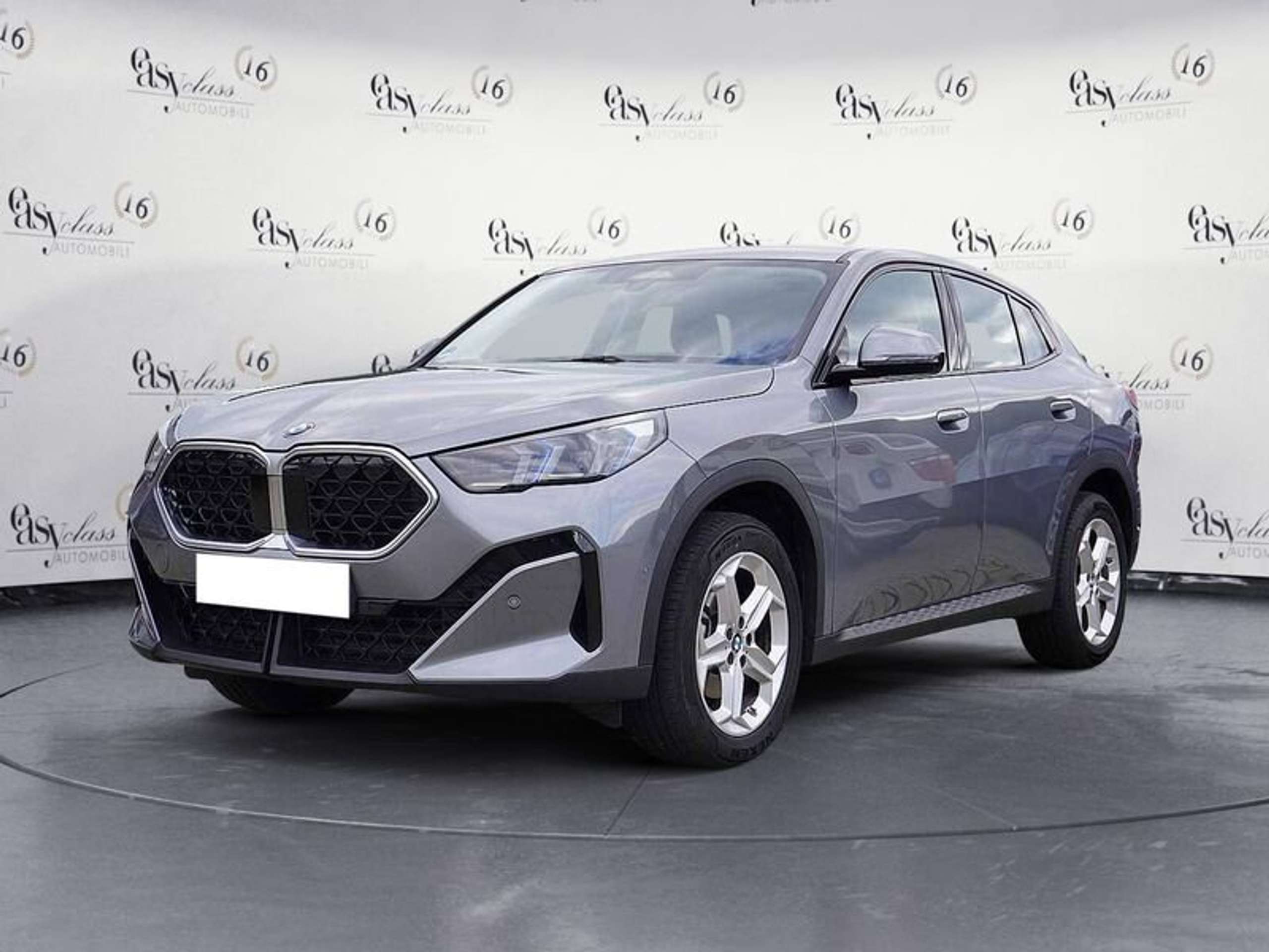 BMW - X2