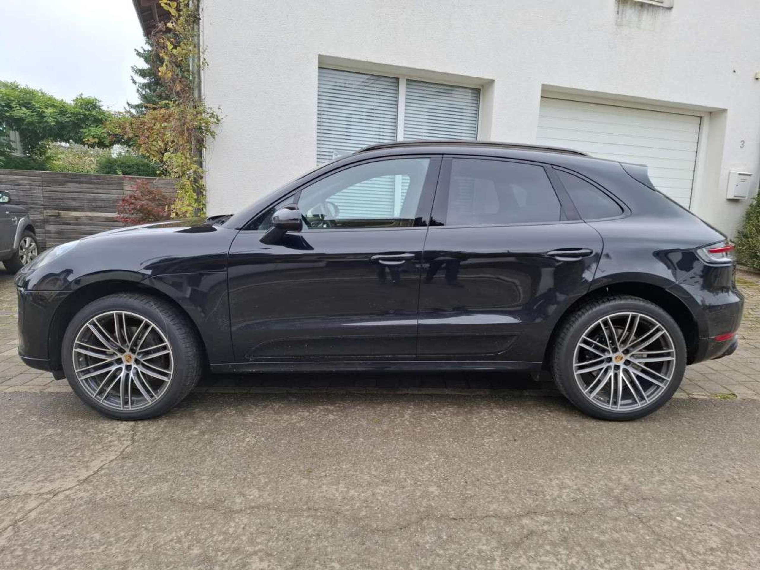 Porsche - Macan