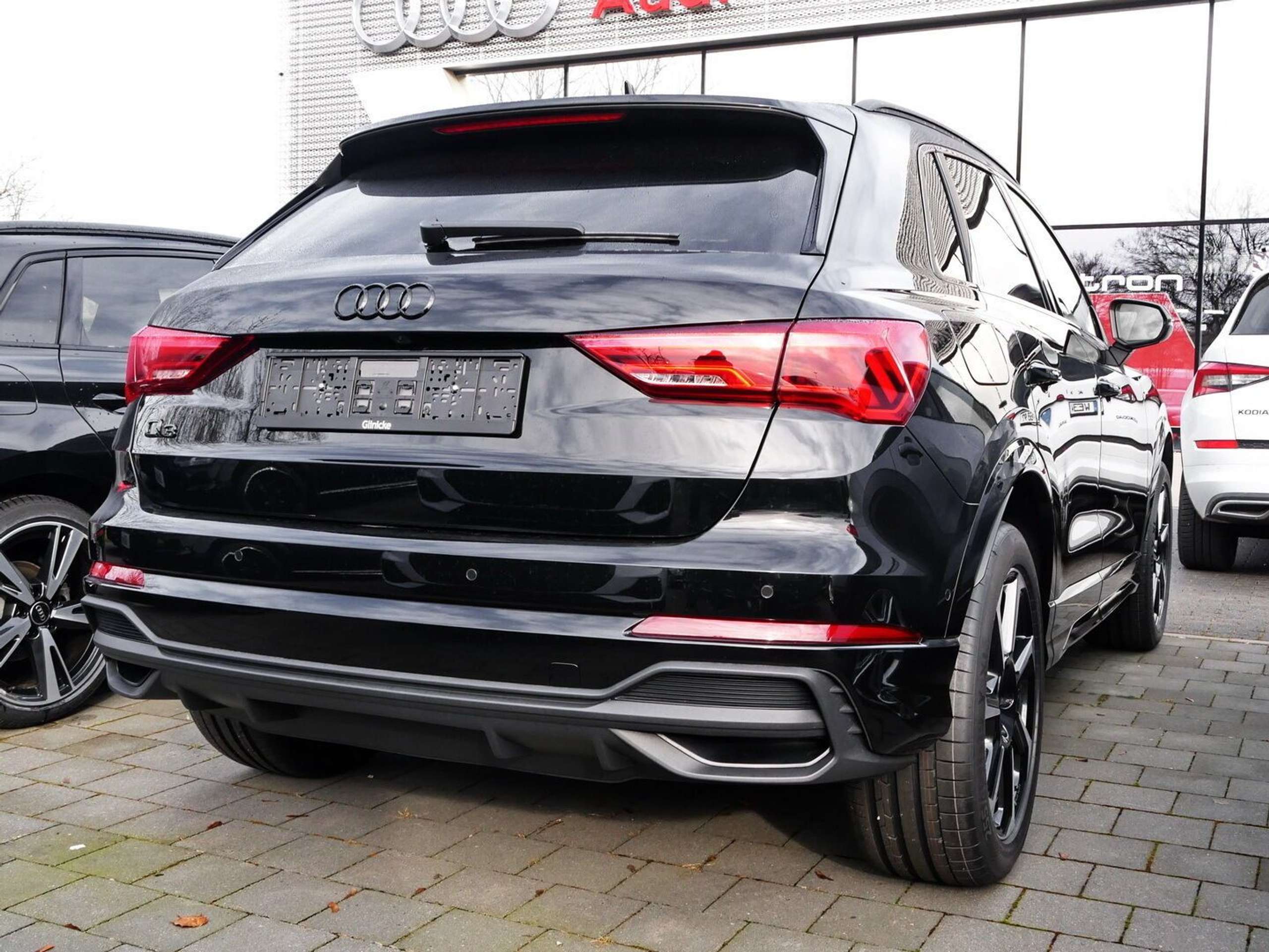 Audi - Q3