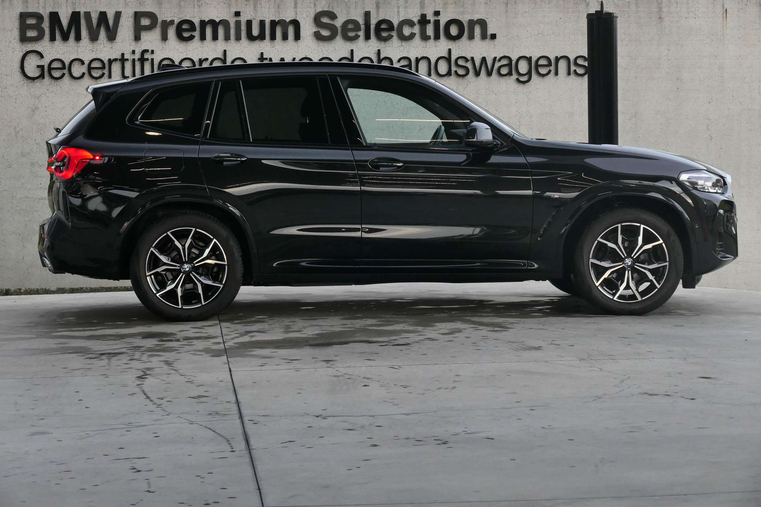 BMW - X3