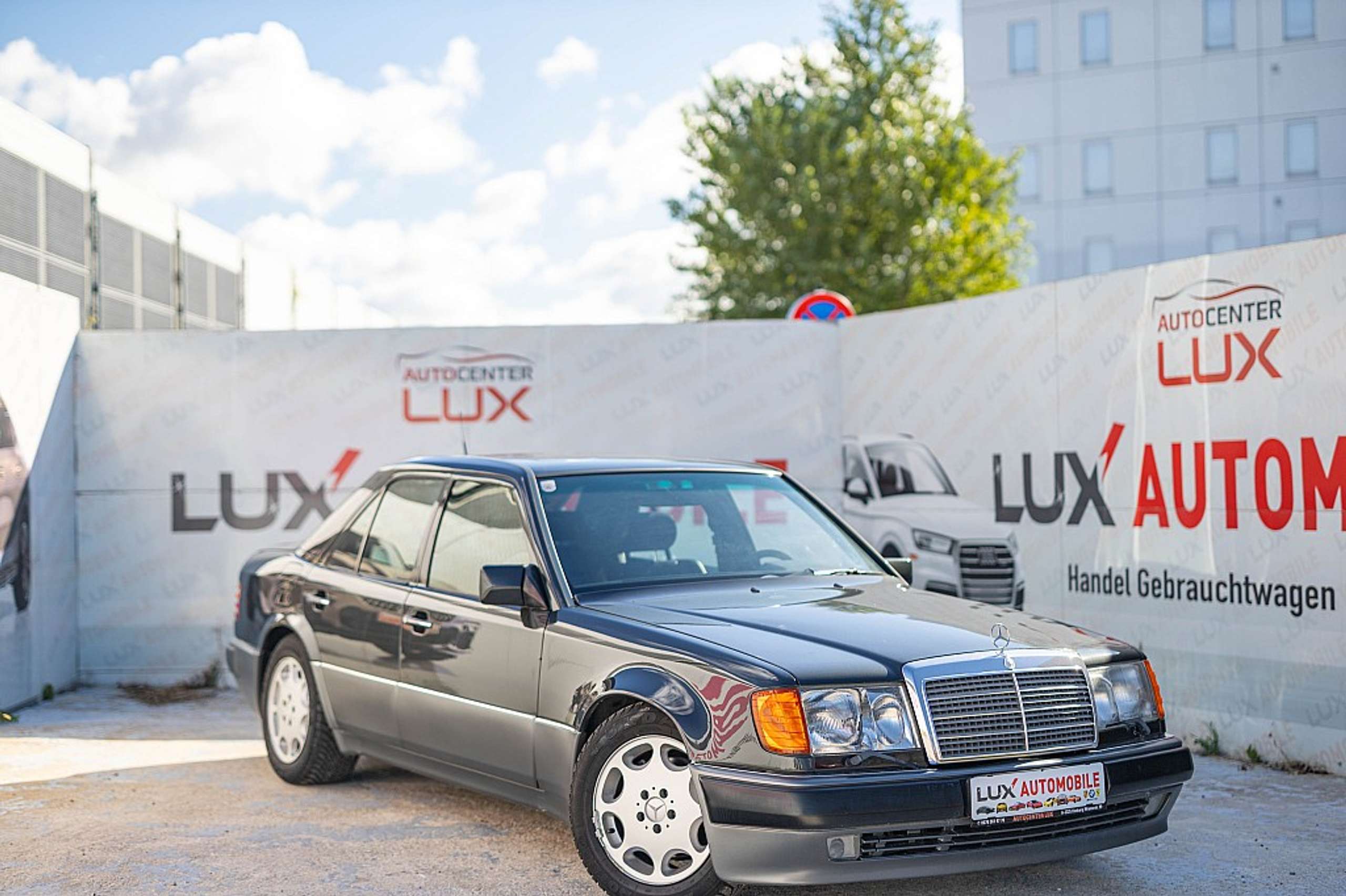 Mercedes-Benz - E 500