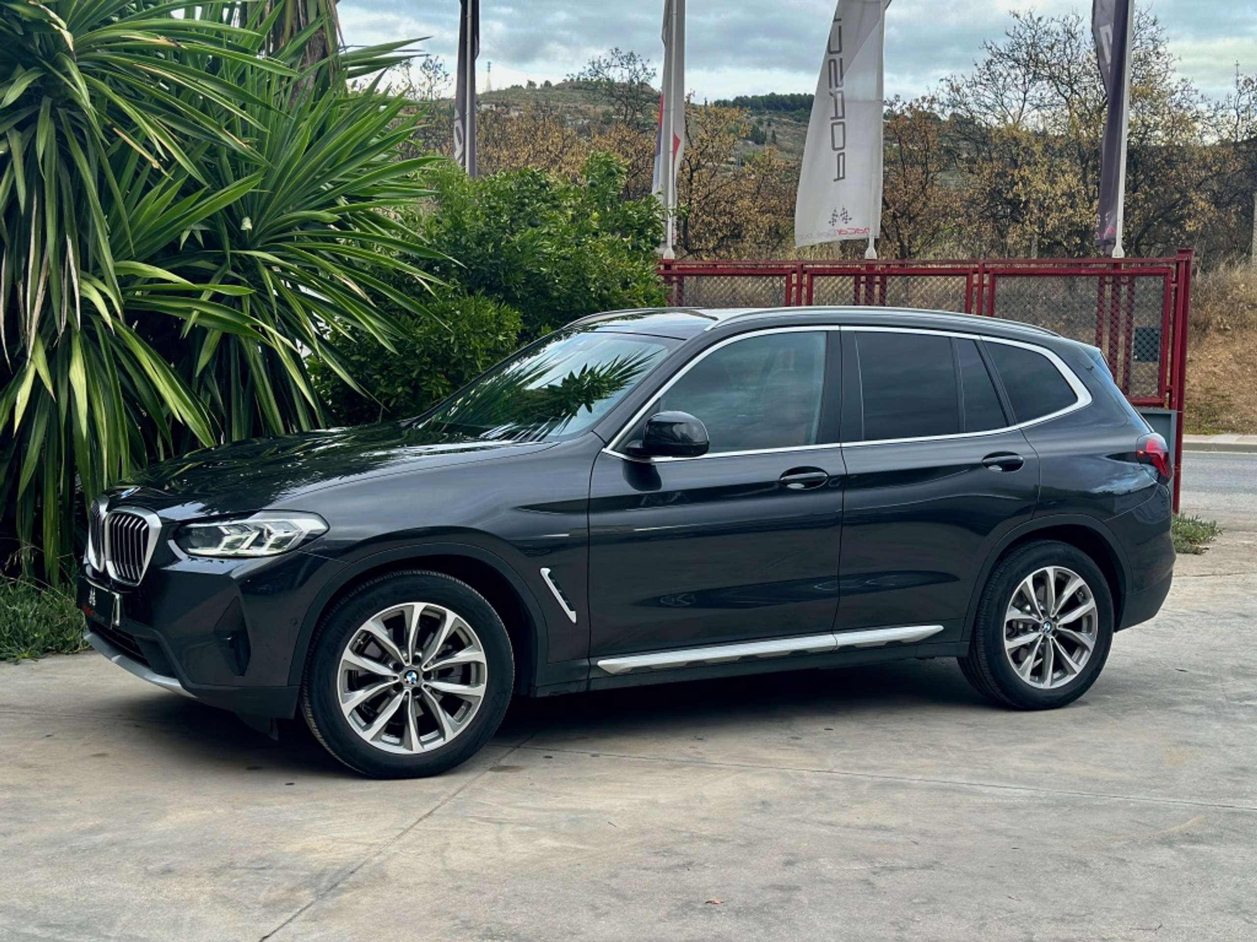 BMW - X3