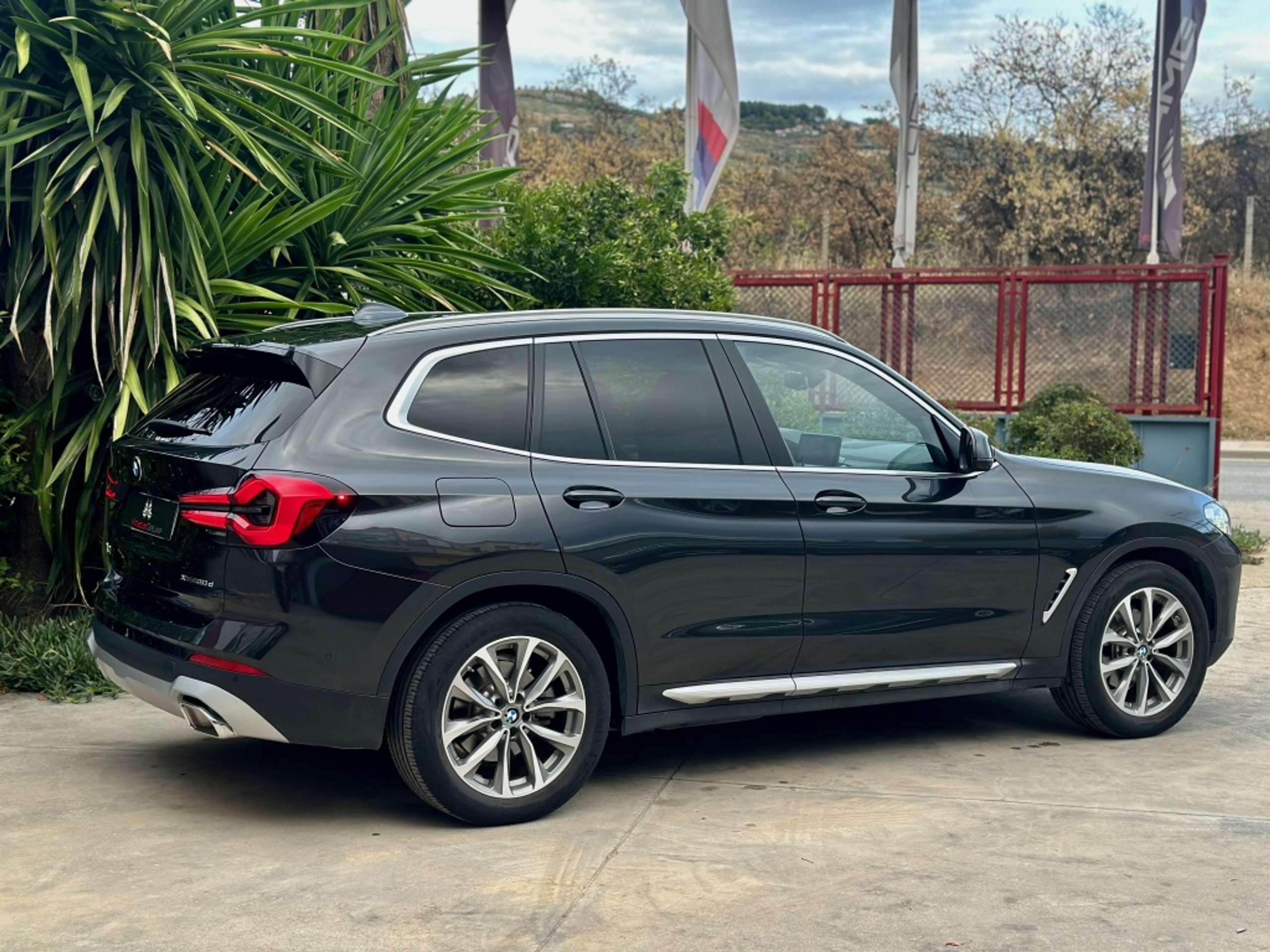 BMW - X3