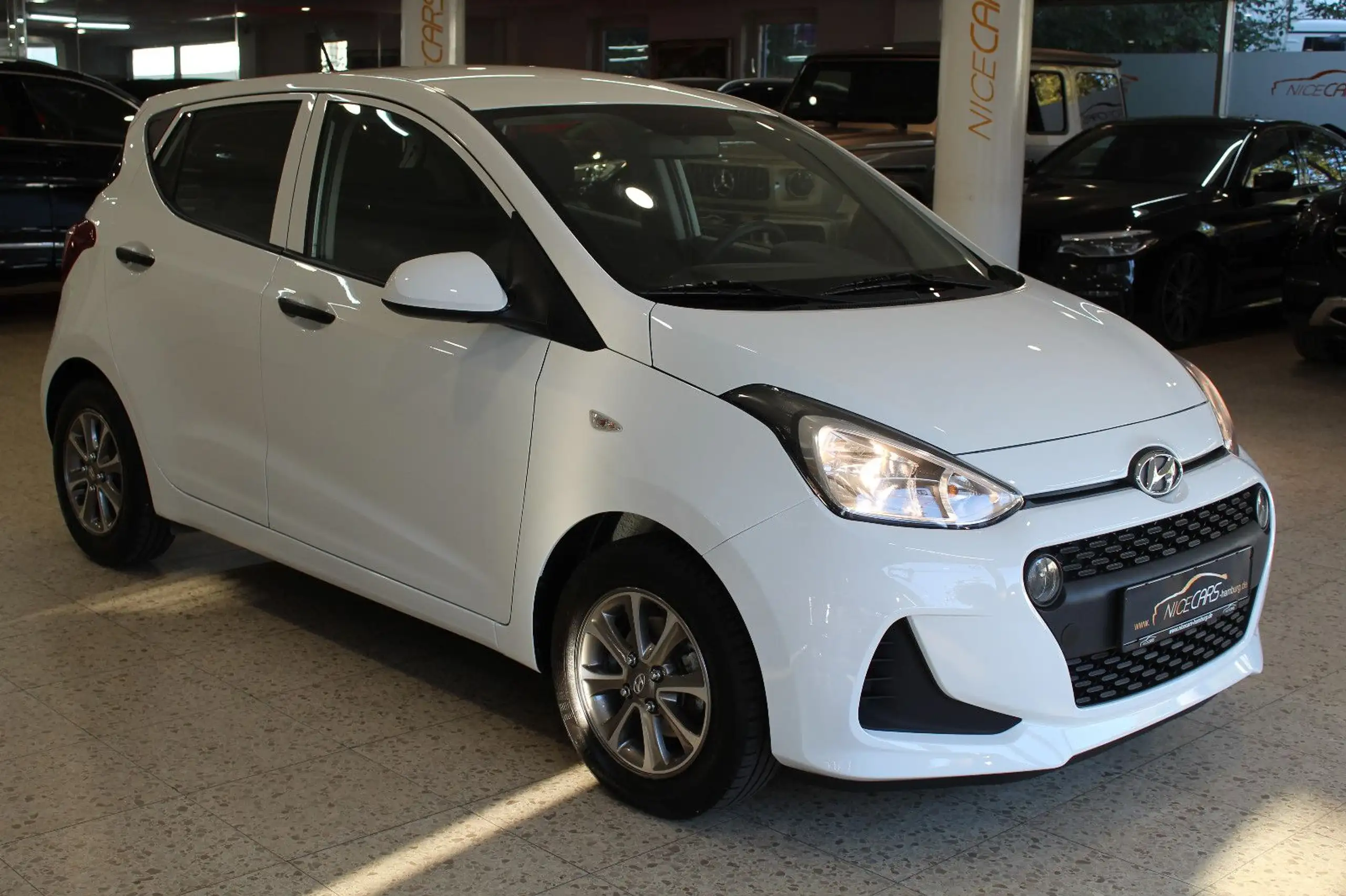 Hyundai - i10