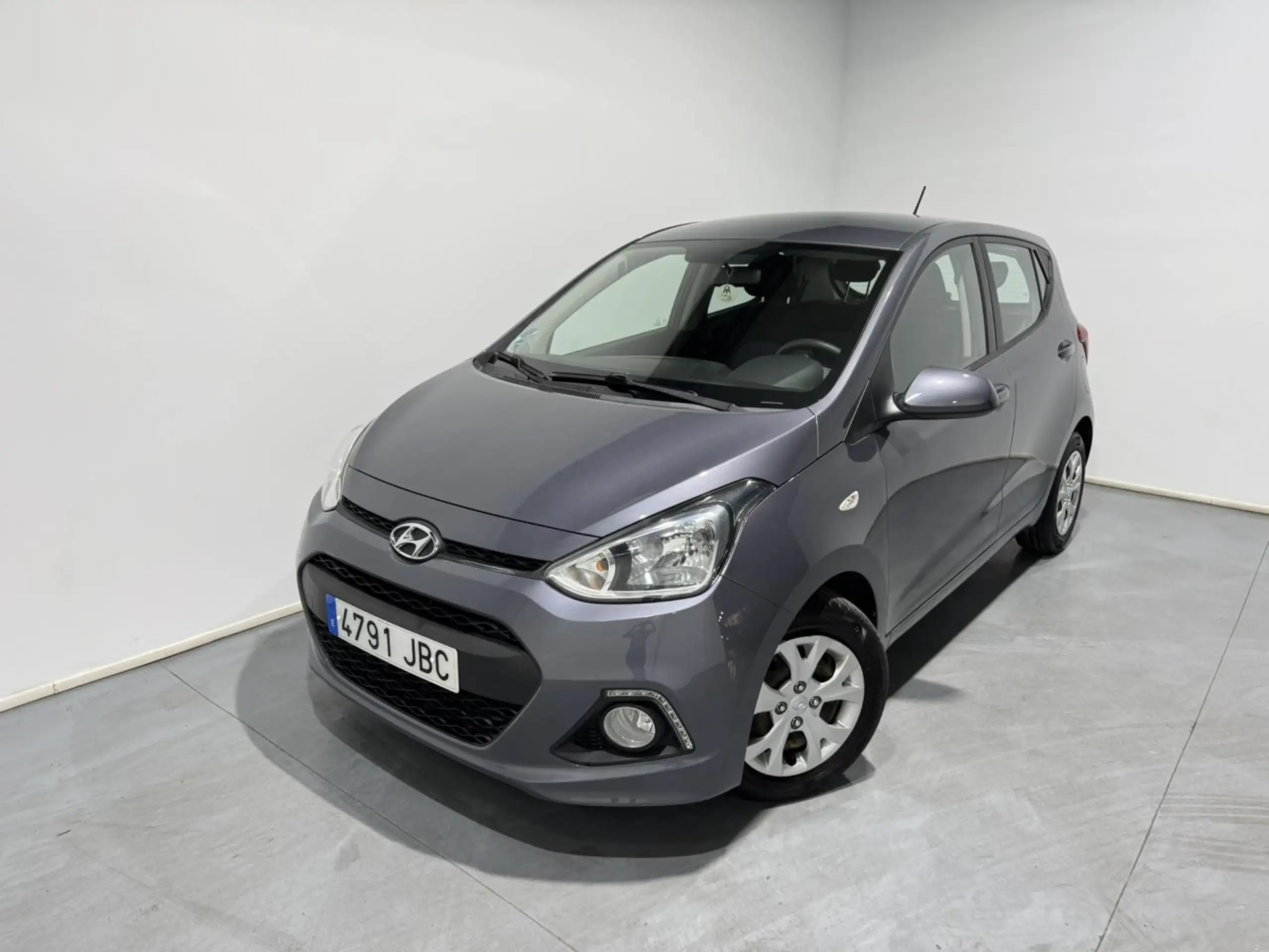 Hyundai - i10