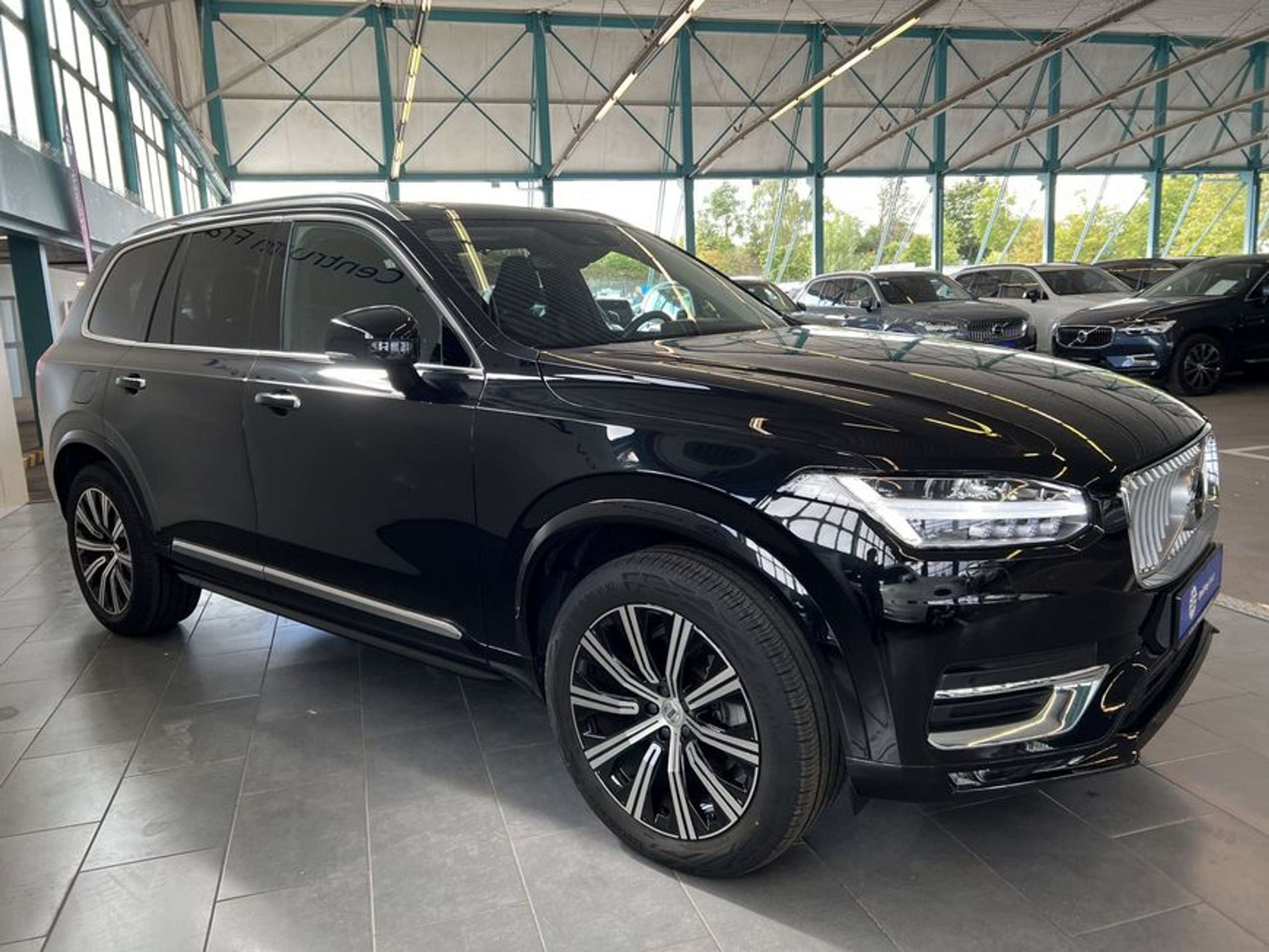 Volvo - XC90