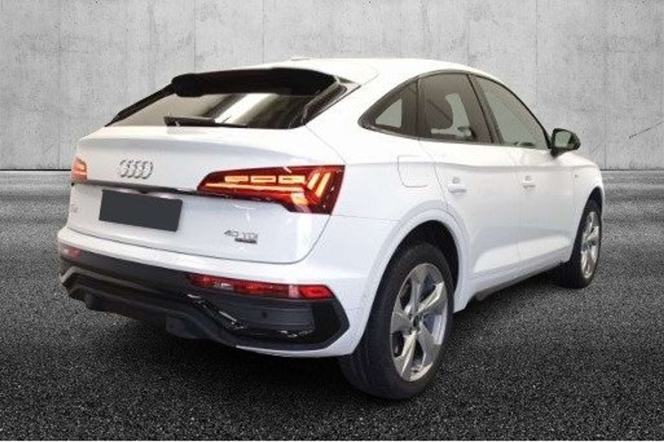 Audi - Q5