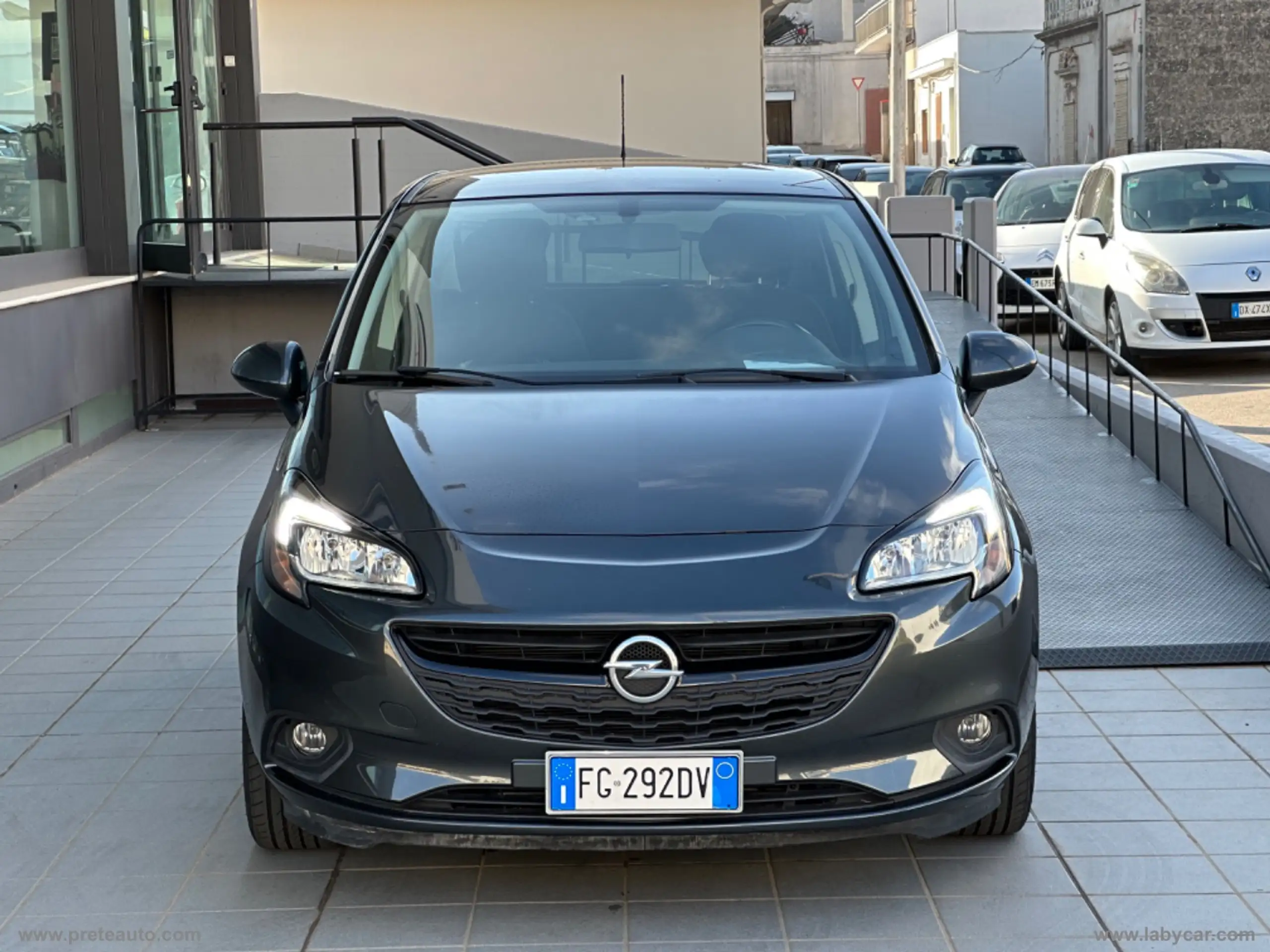 Opel - Corsa