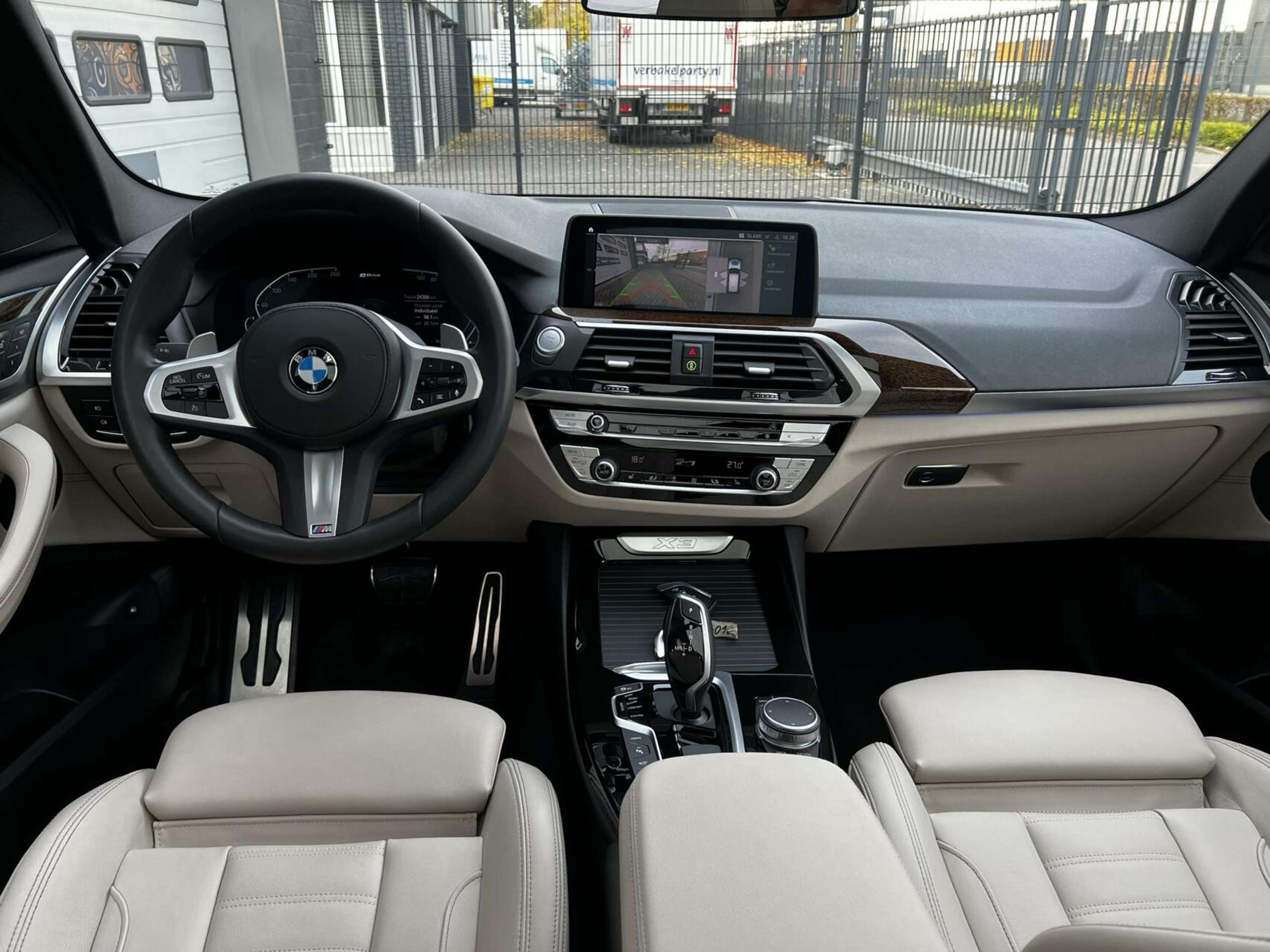 BMW - X3