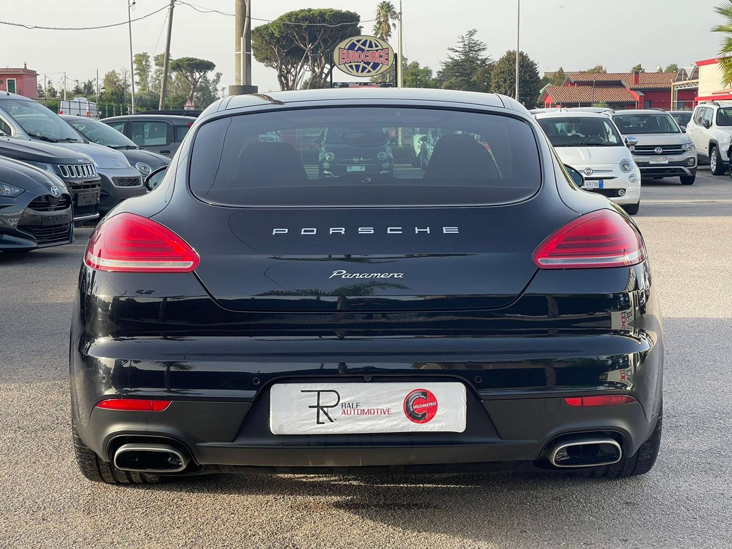 Porsche - Panamera