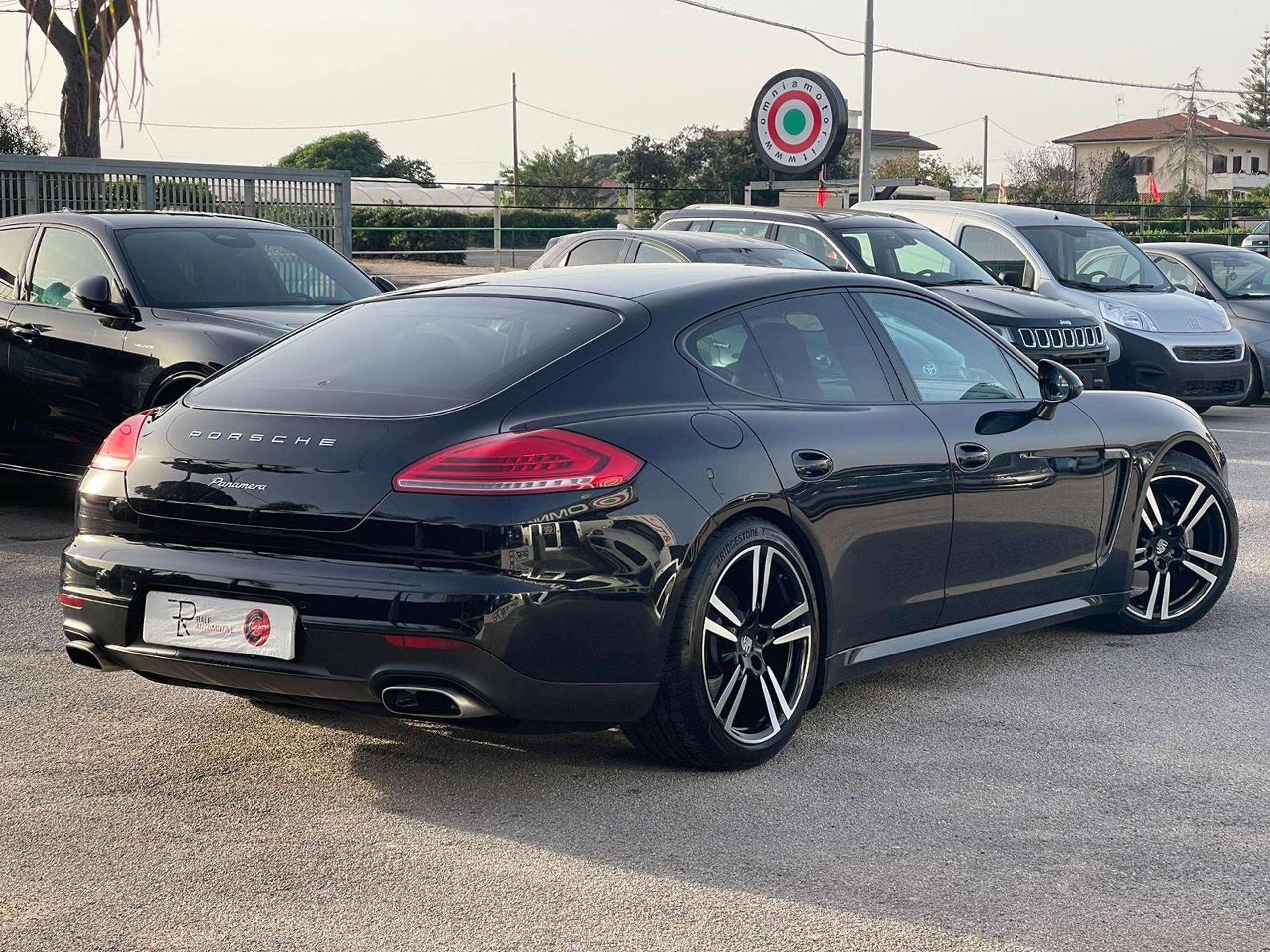 Porsche - Panamera