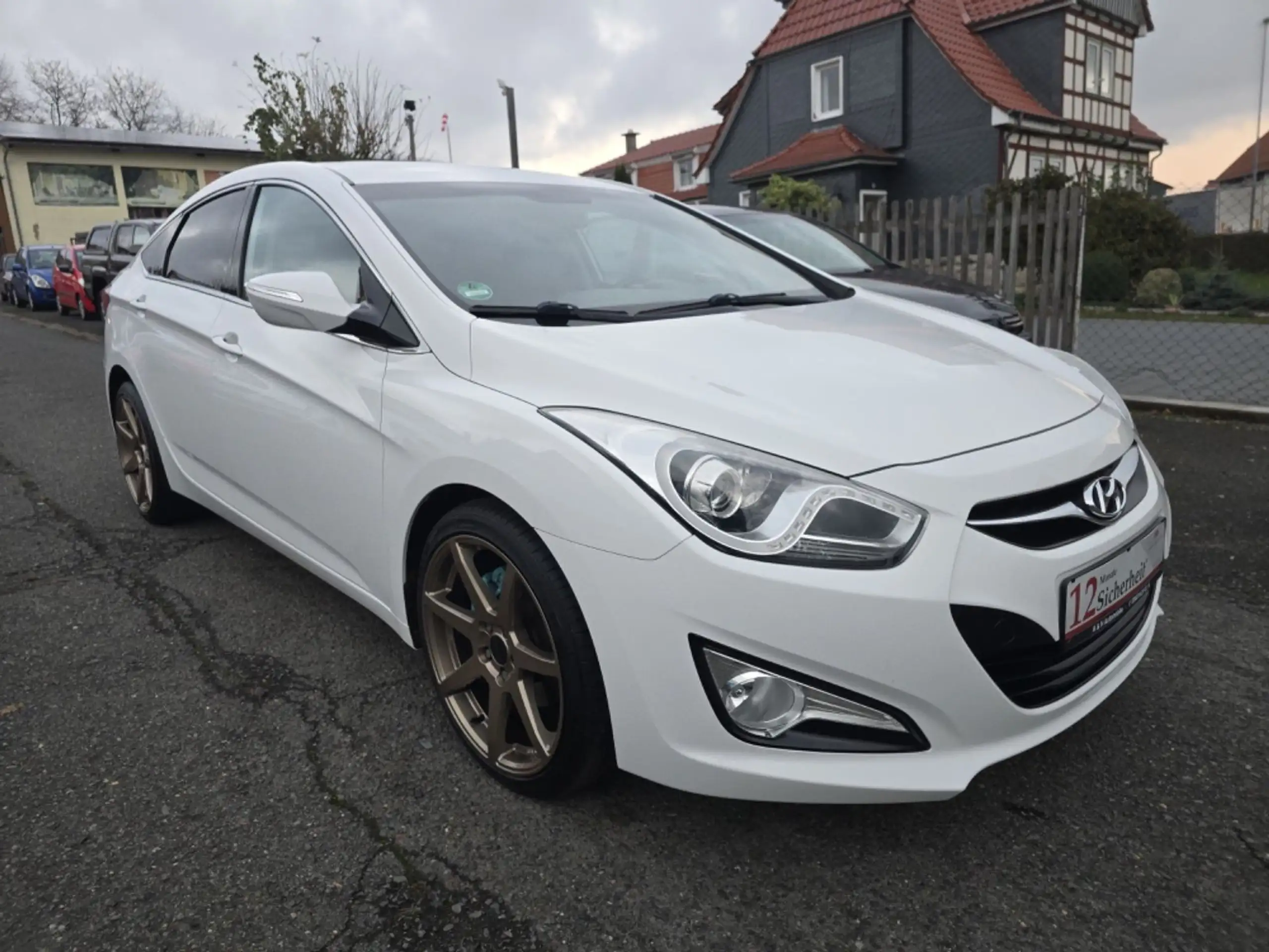 Hyundai - i40