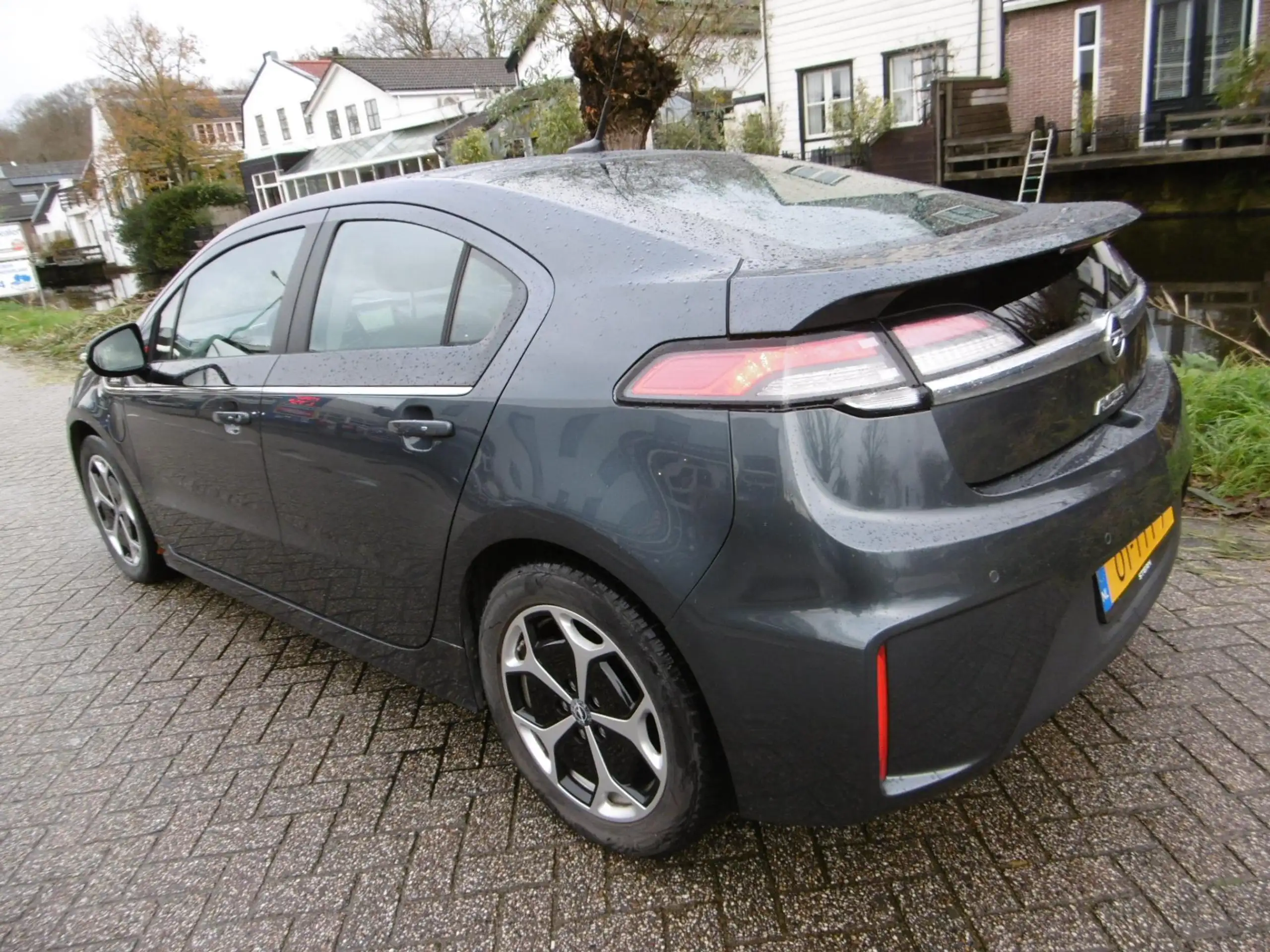 Opel - Ampera