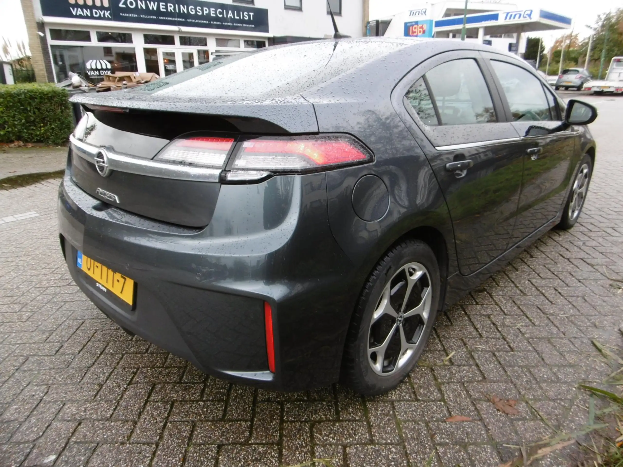 Opel - Ampera