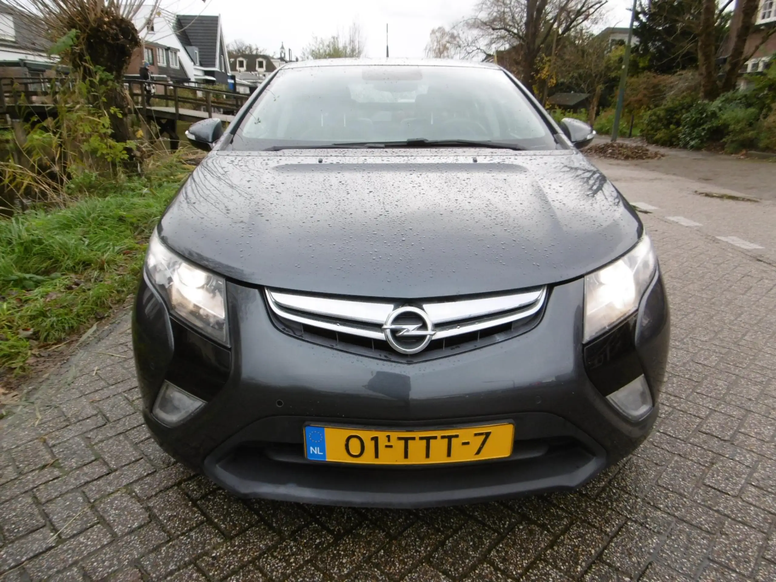 Opel - Ampera