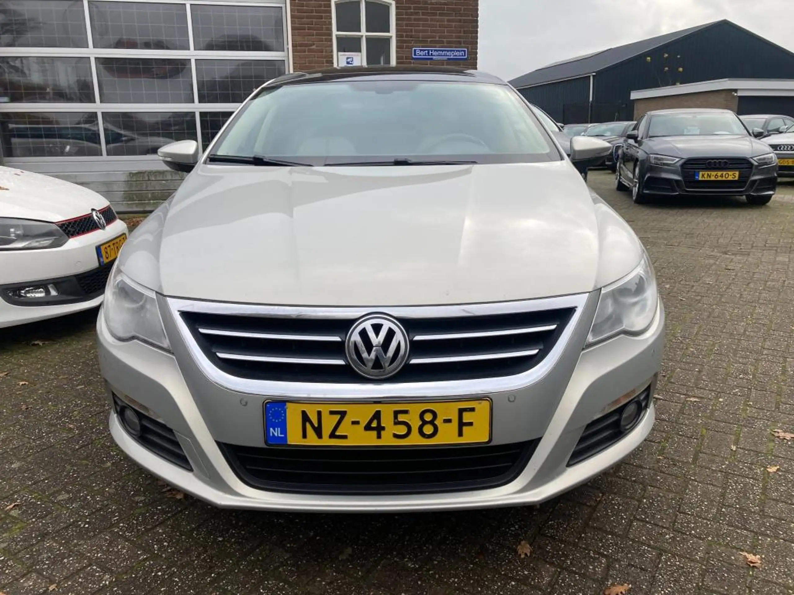 Volkswagen - Passat CC