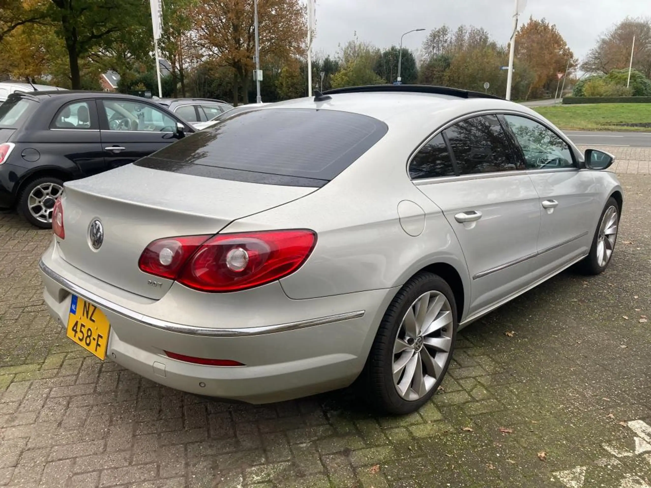 Volkswagen - Passat CC