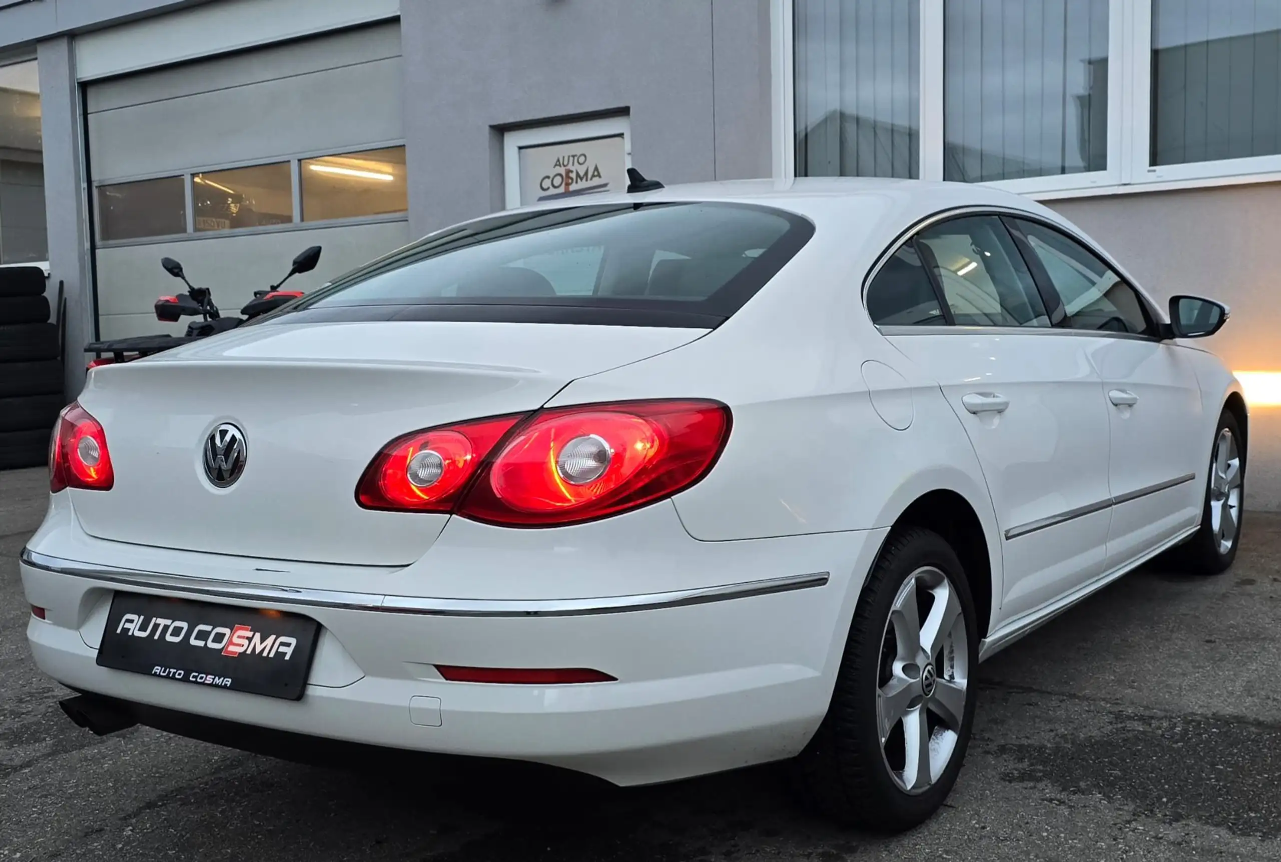 Volkswagen - Passat CC