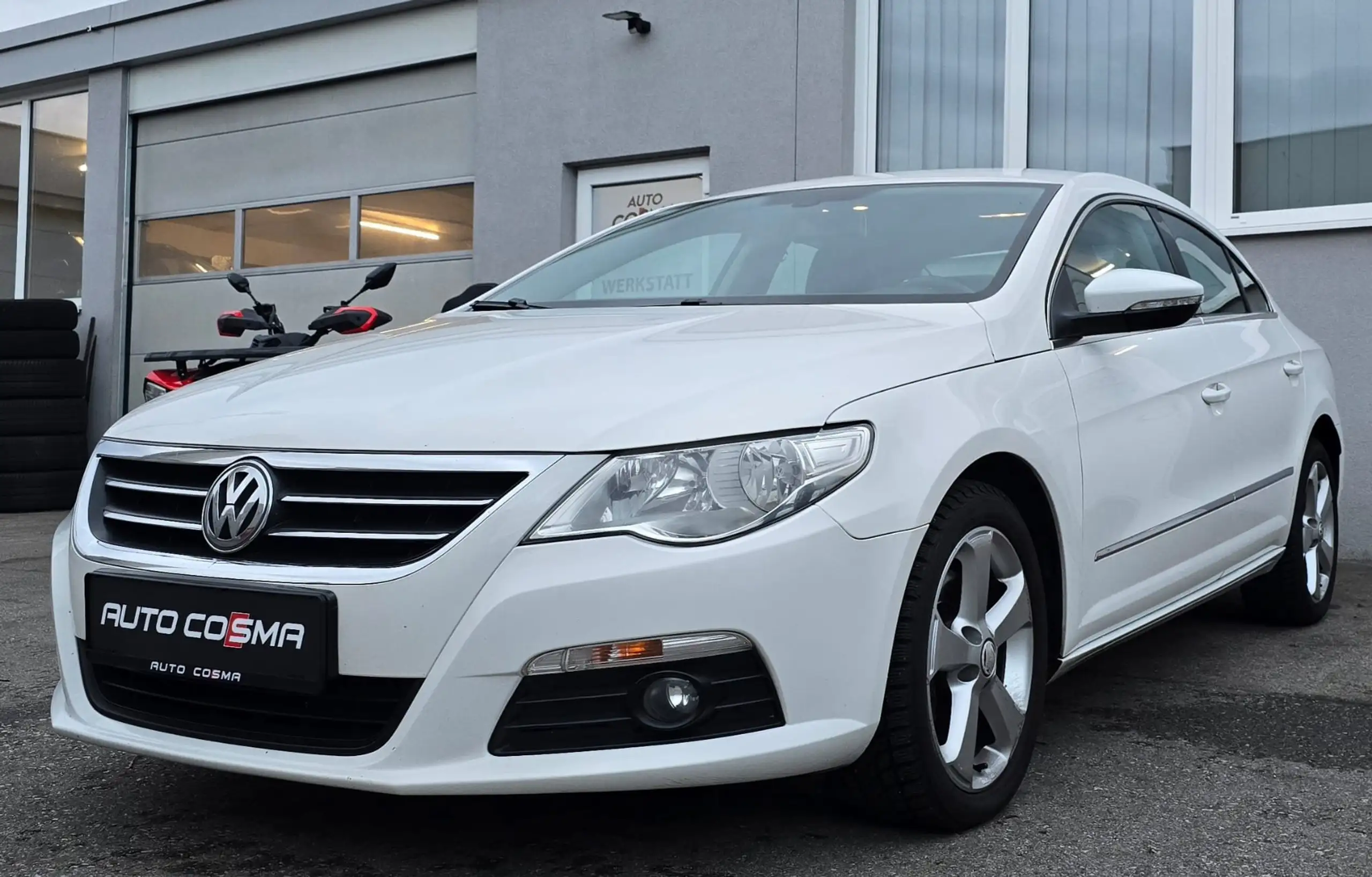 Volkswagen - Passat CC