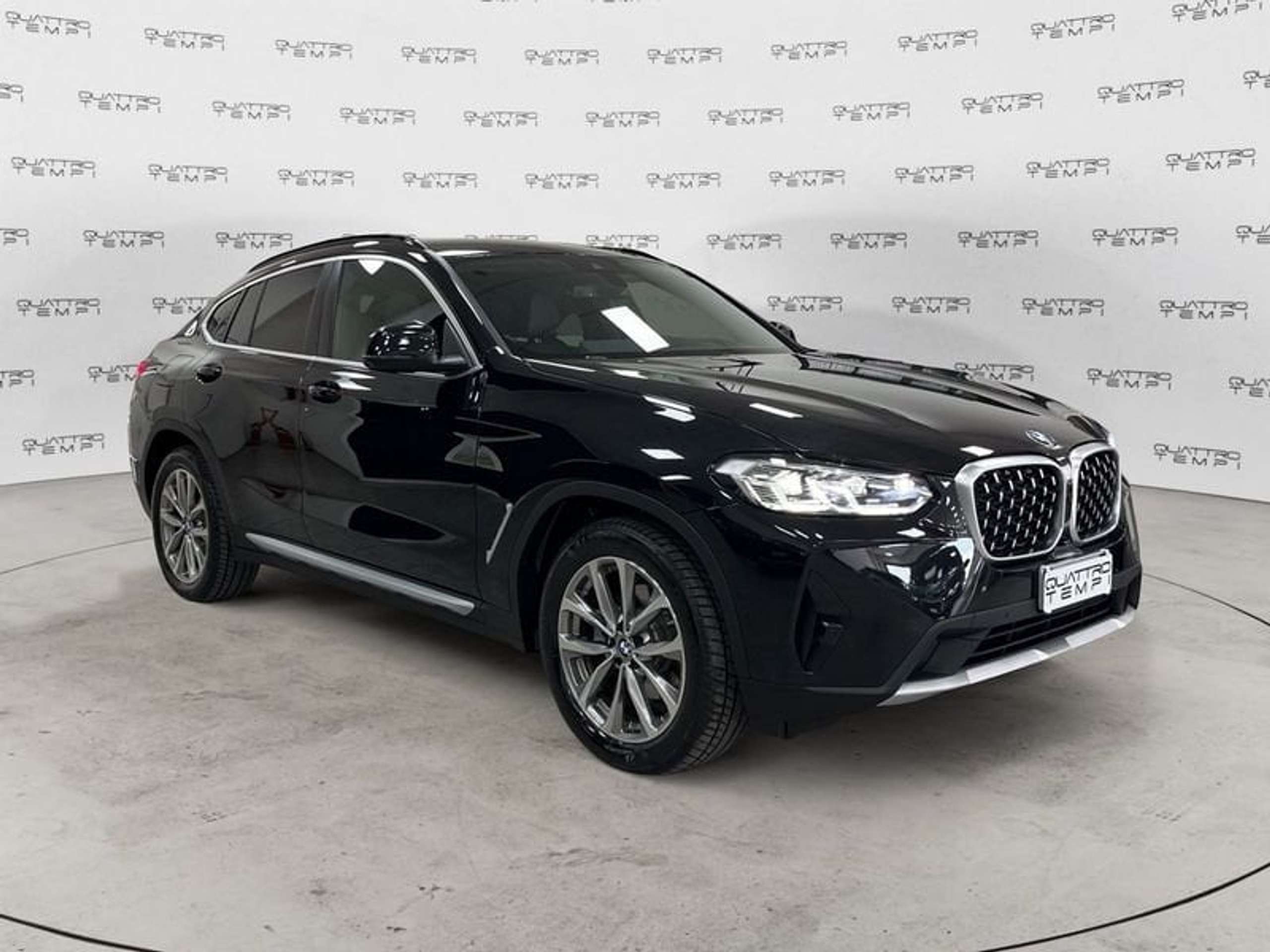 BMW - X4