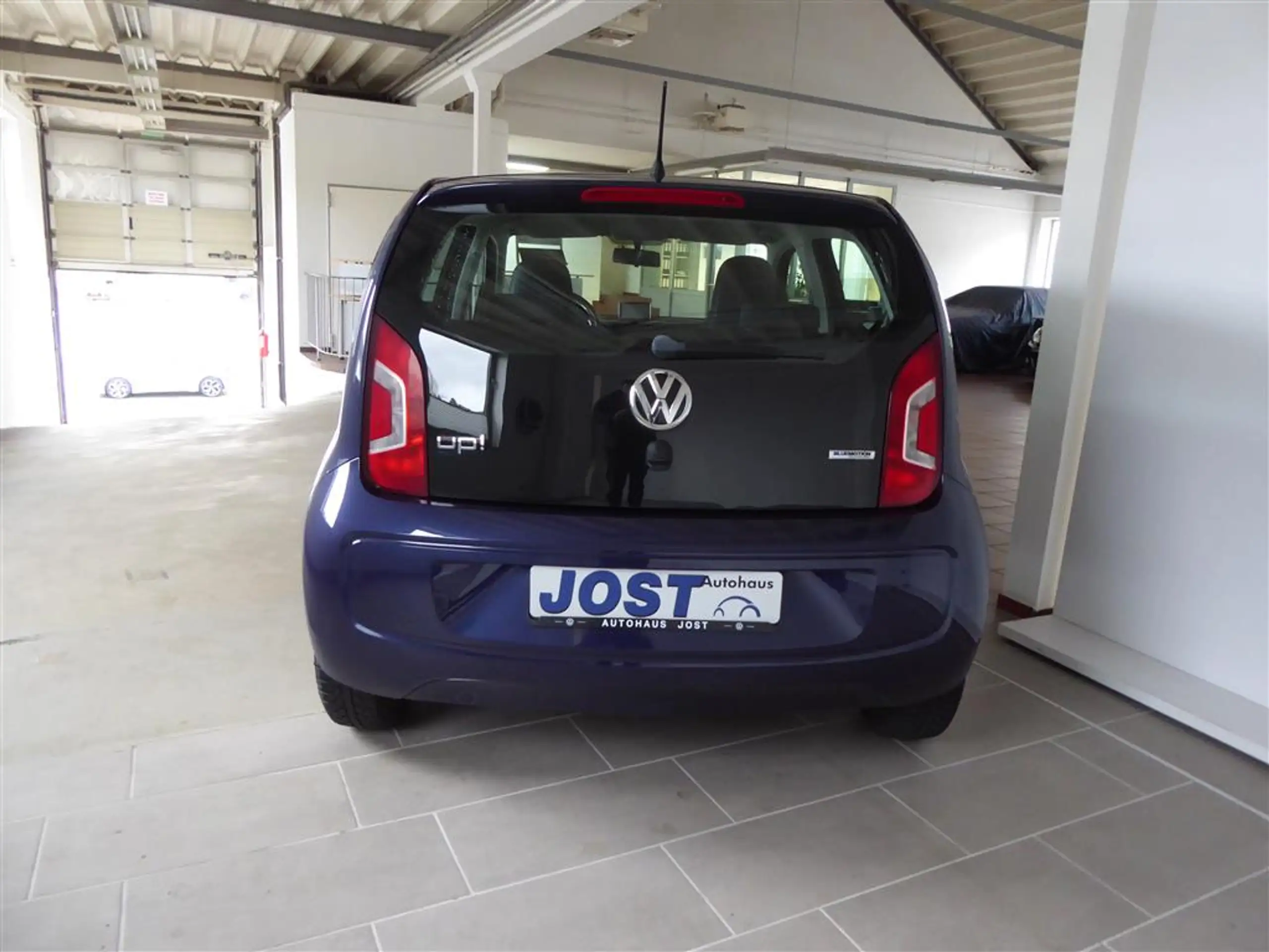 Volkswagen - up!