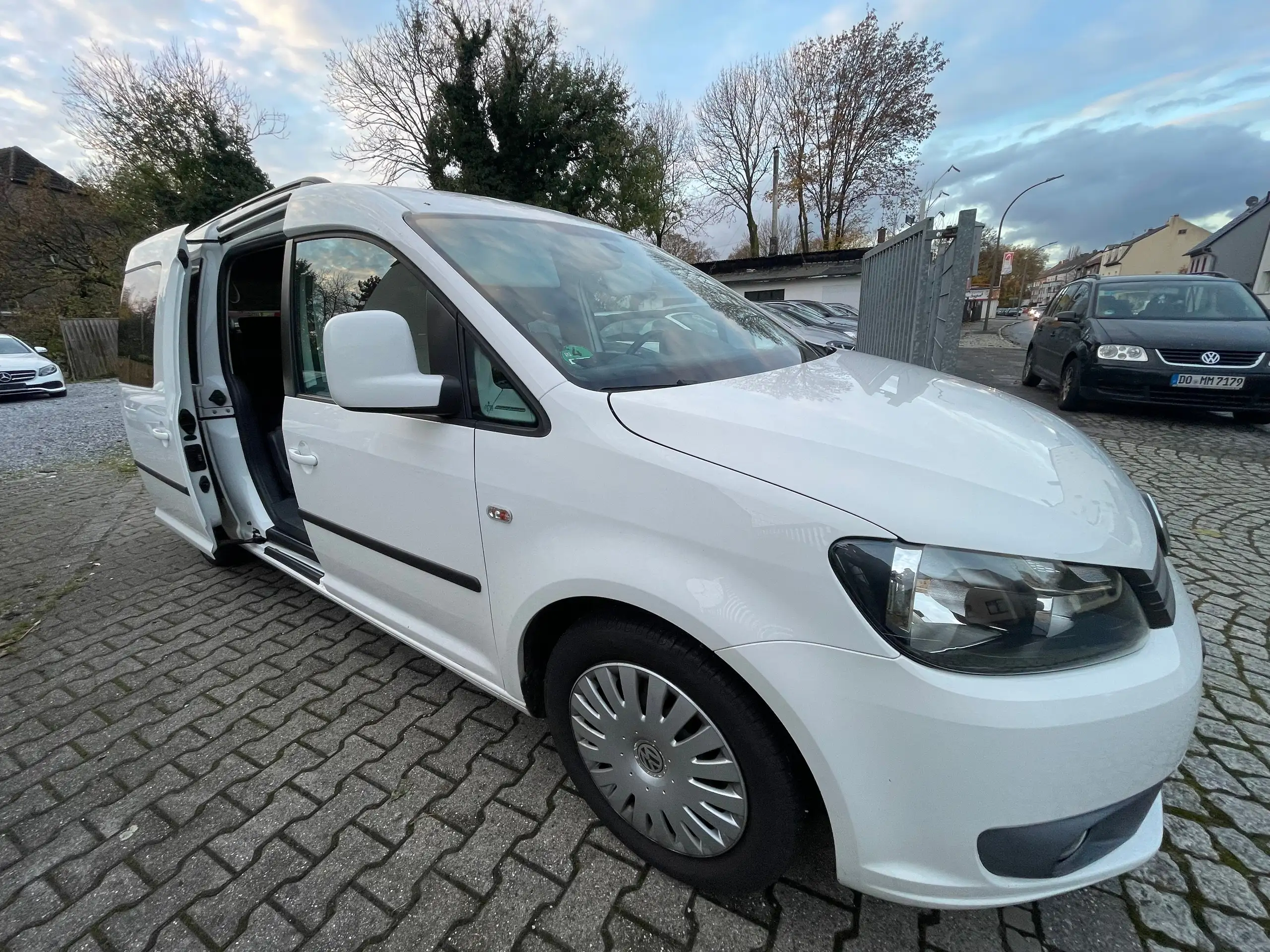 Volkswagen - Caddy