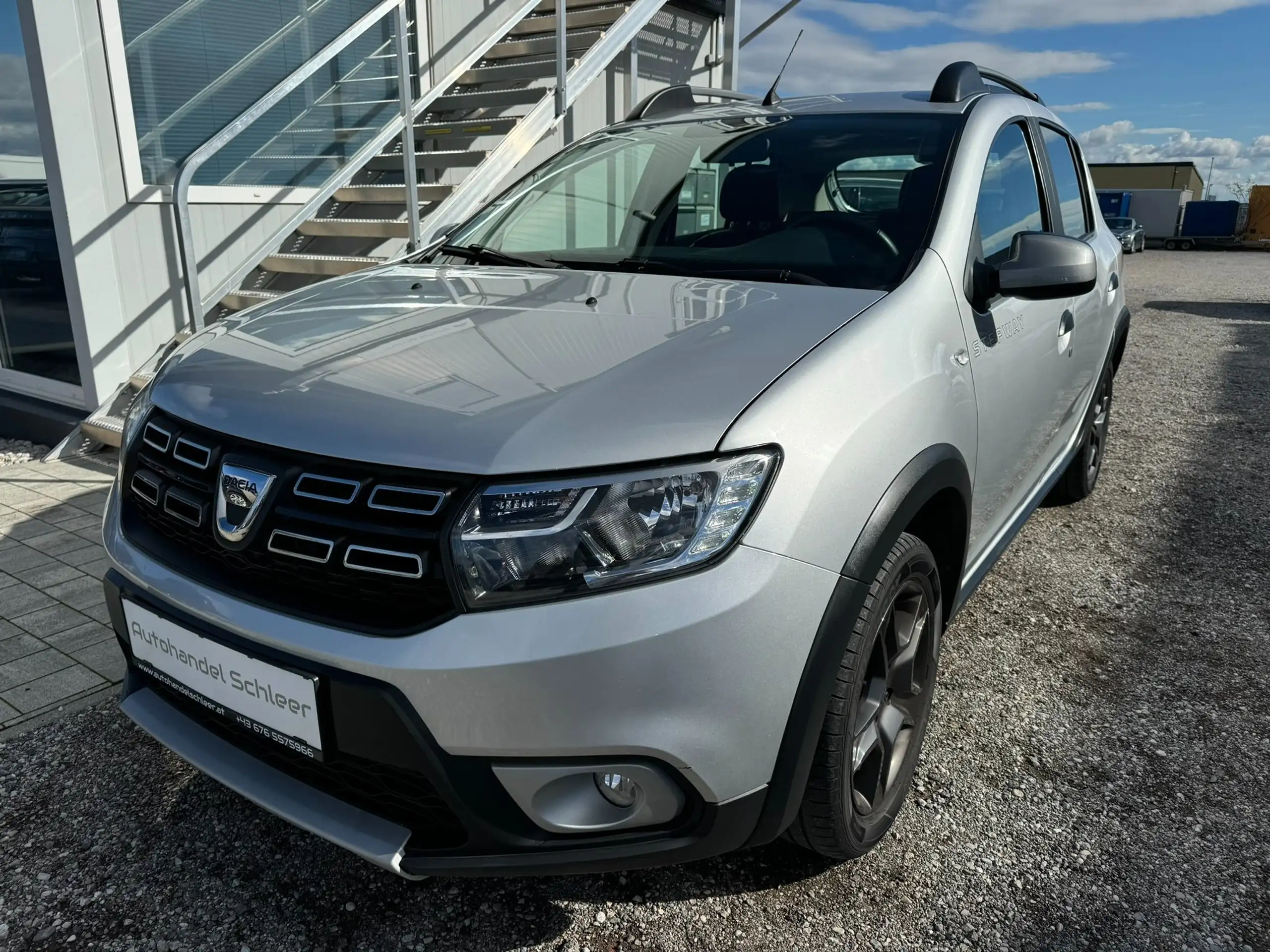 Dacia - Sandero