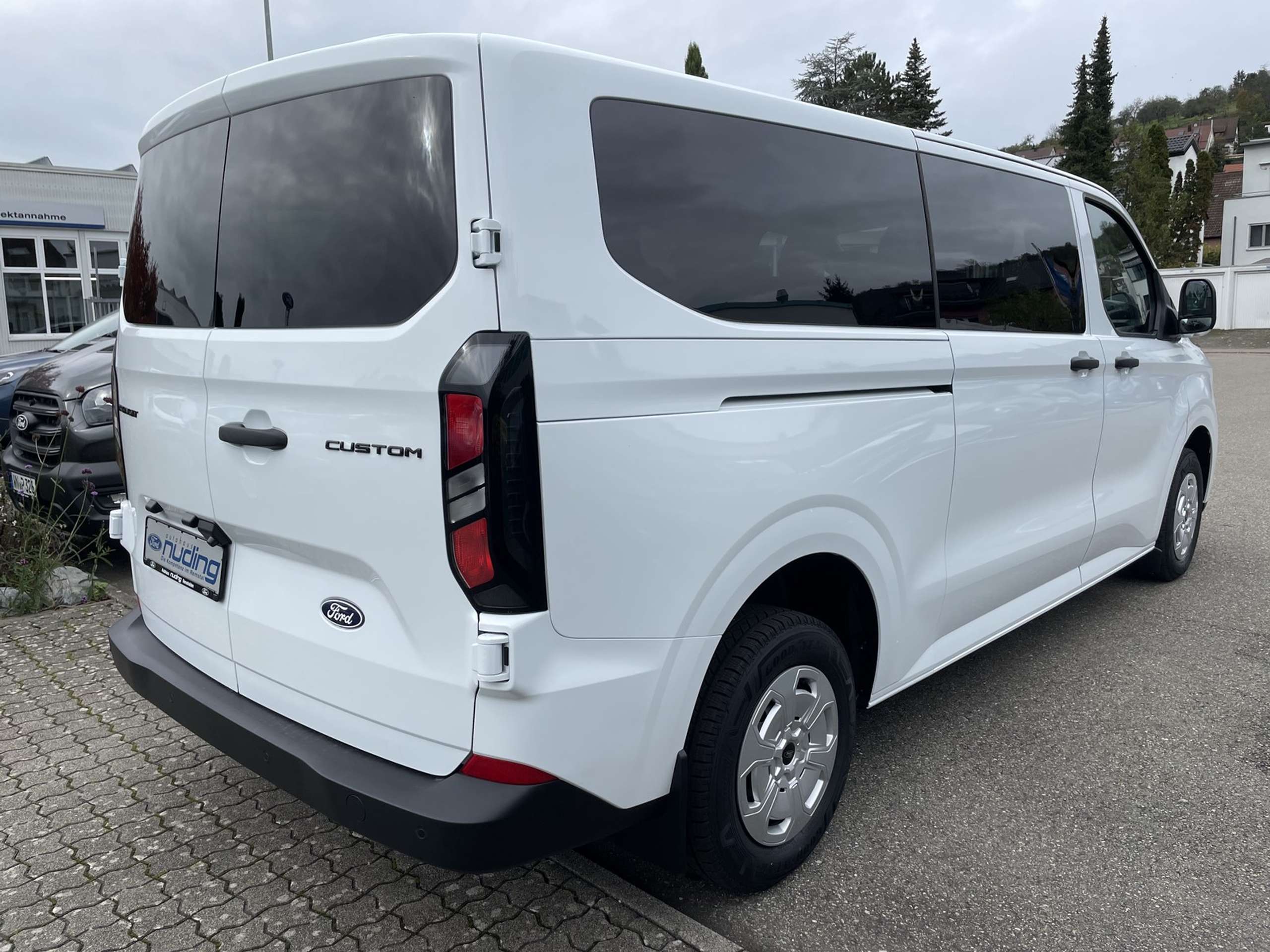 Ford - Transit Custom