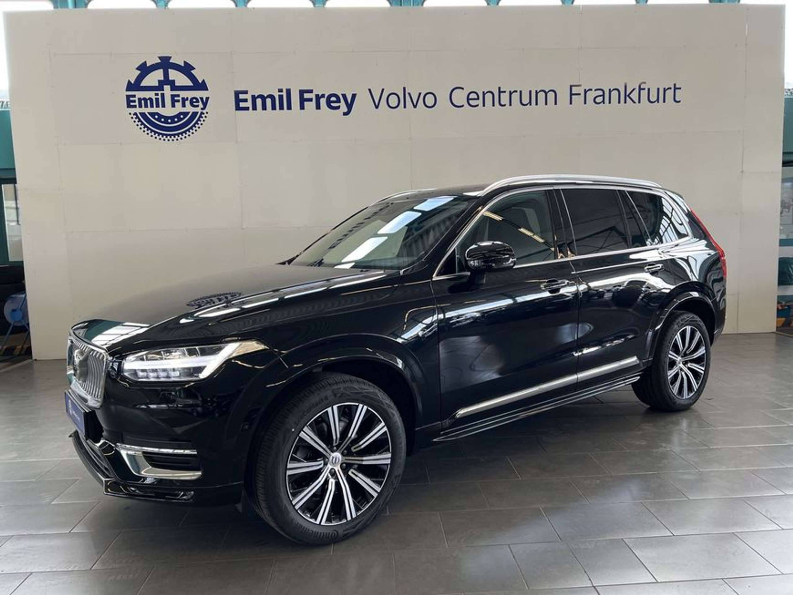 Volvo - XC90