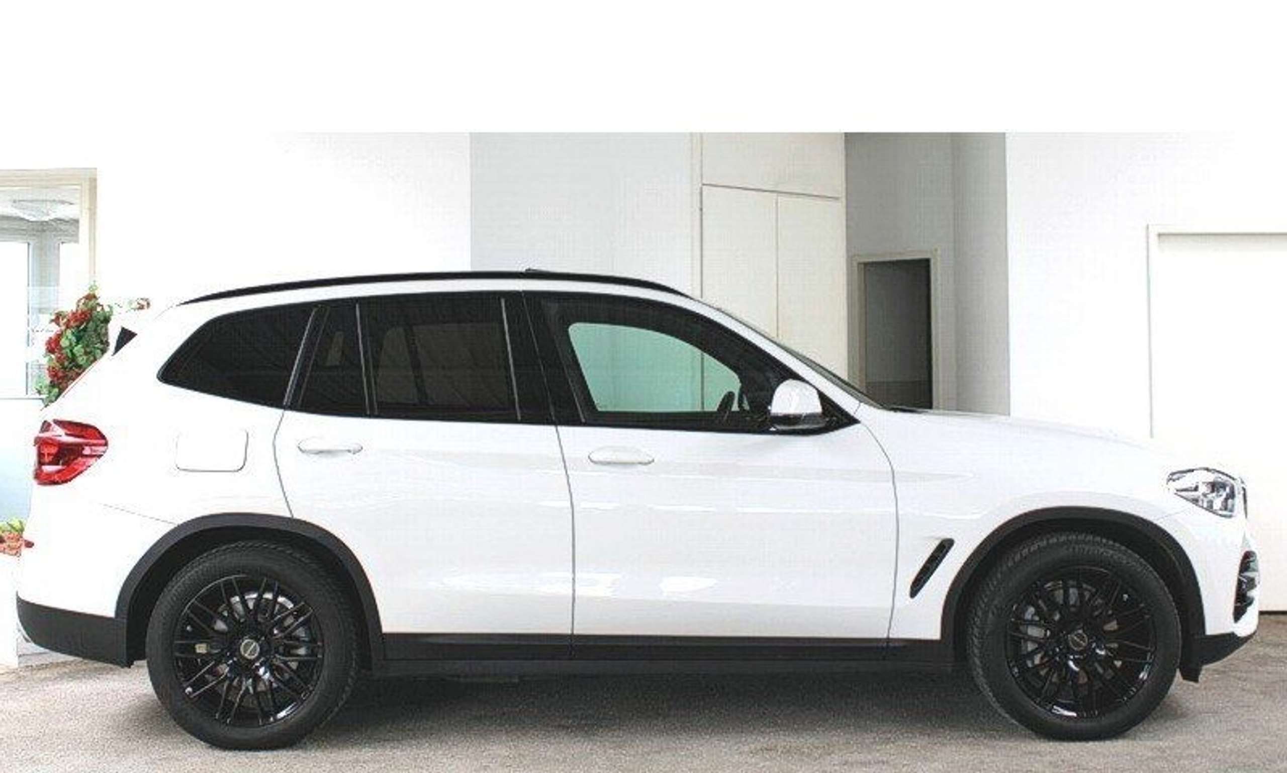 BMW - X3