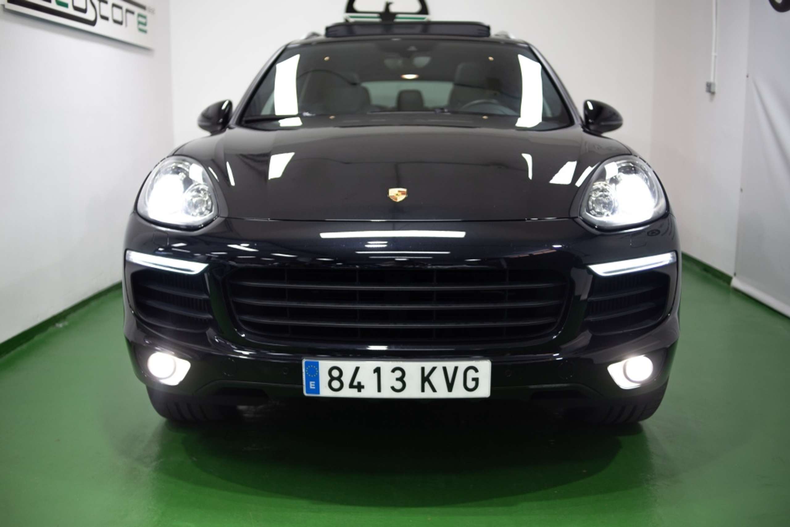 Porsche - Cayenne