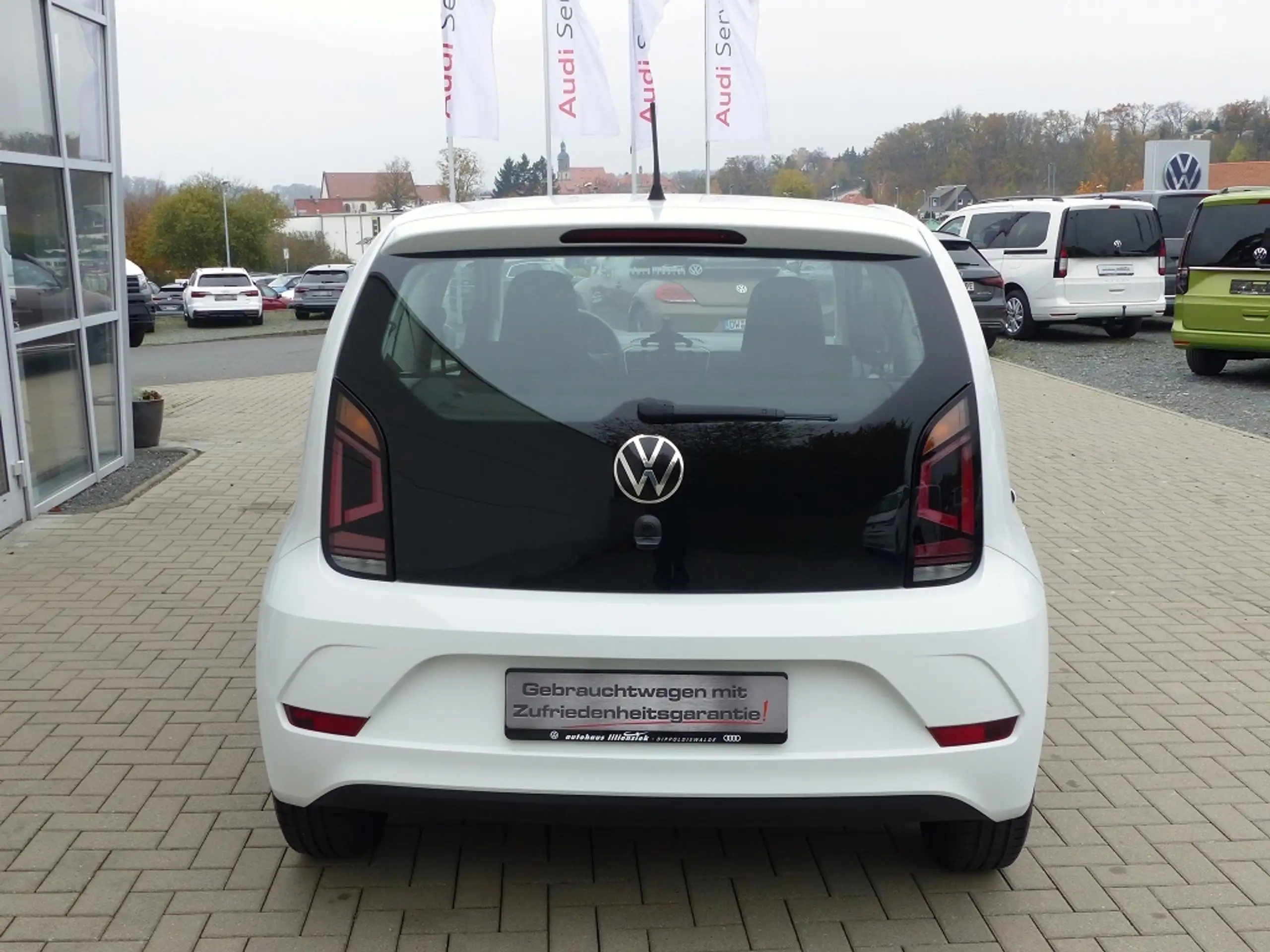 Volkswagen - up!