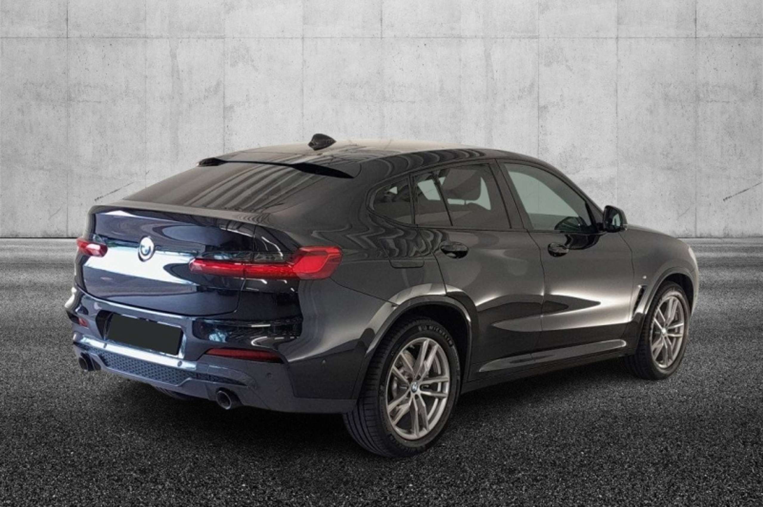 BMW - X4