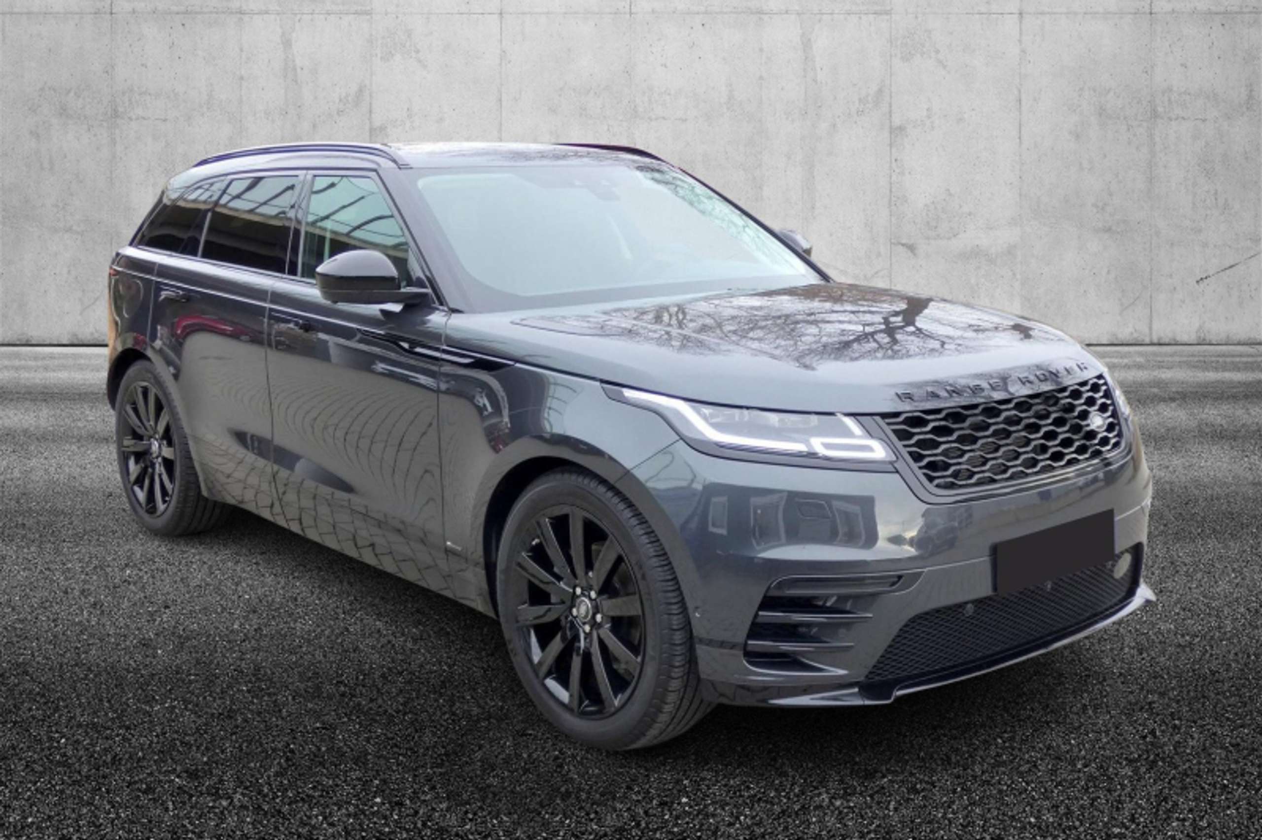 Land Rover - Range Rover Velar