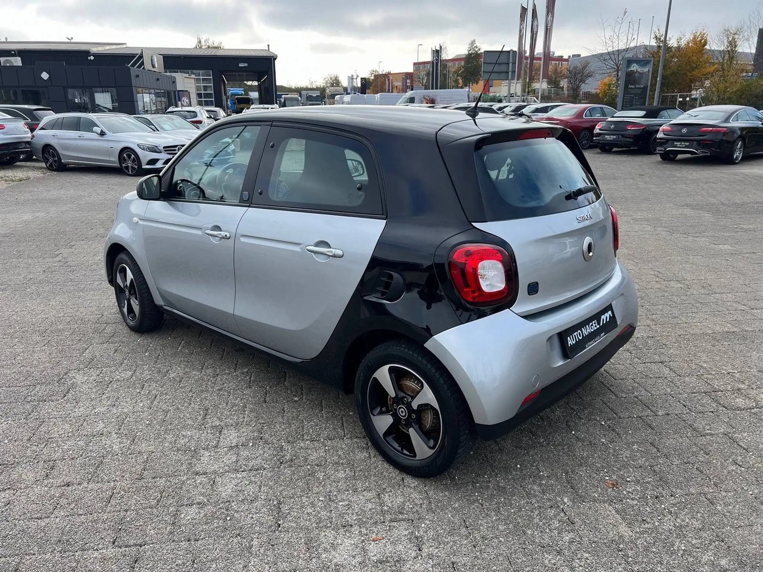 smart - forFour