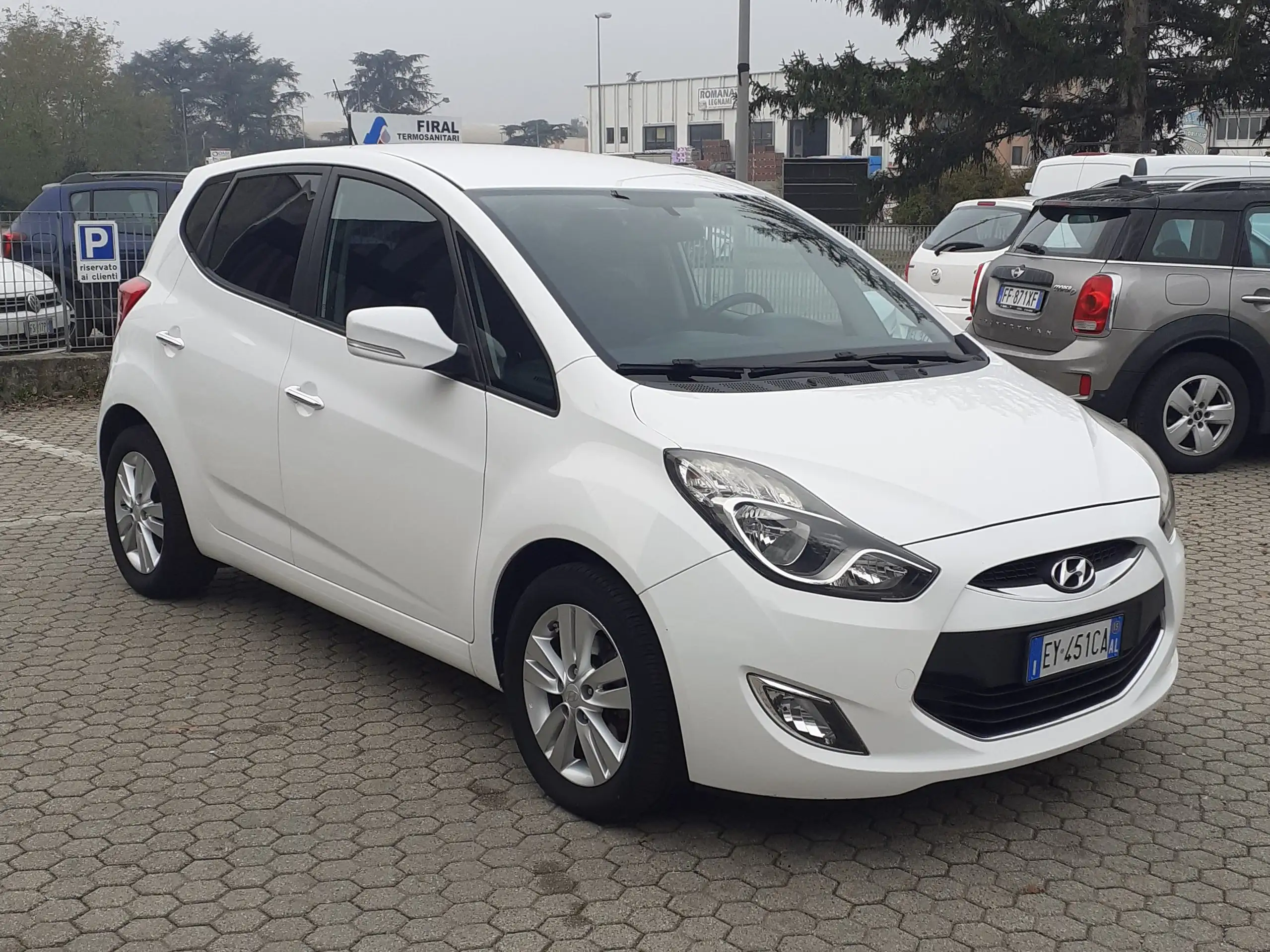 Hyundai - iX20