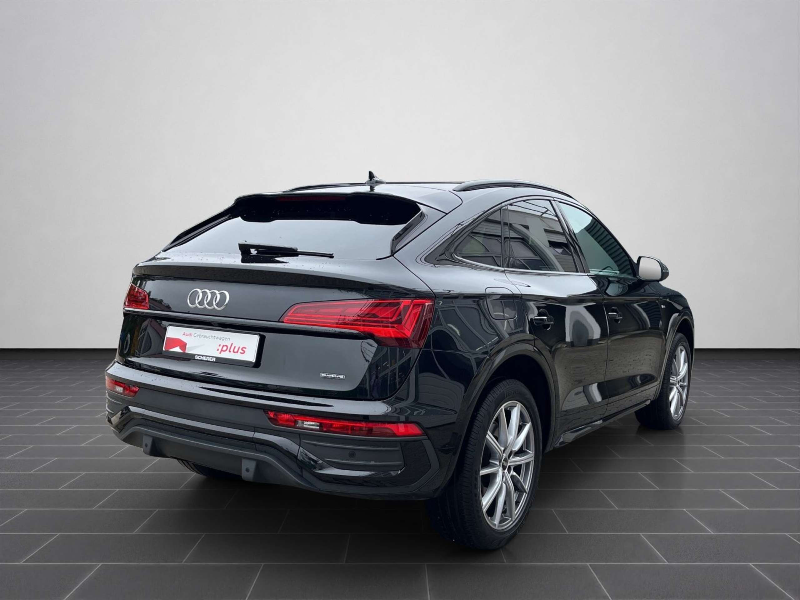 Audi - Q5