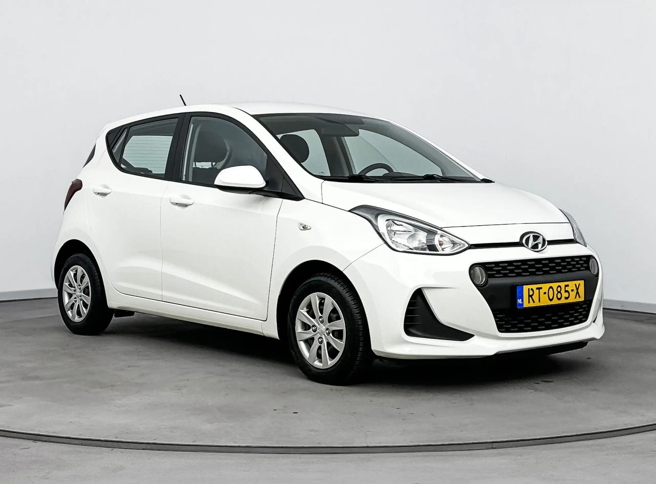 Hyundai - i10