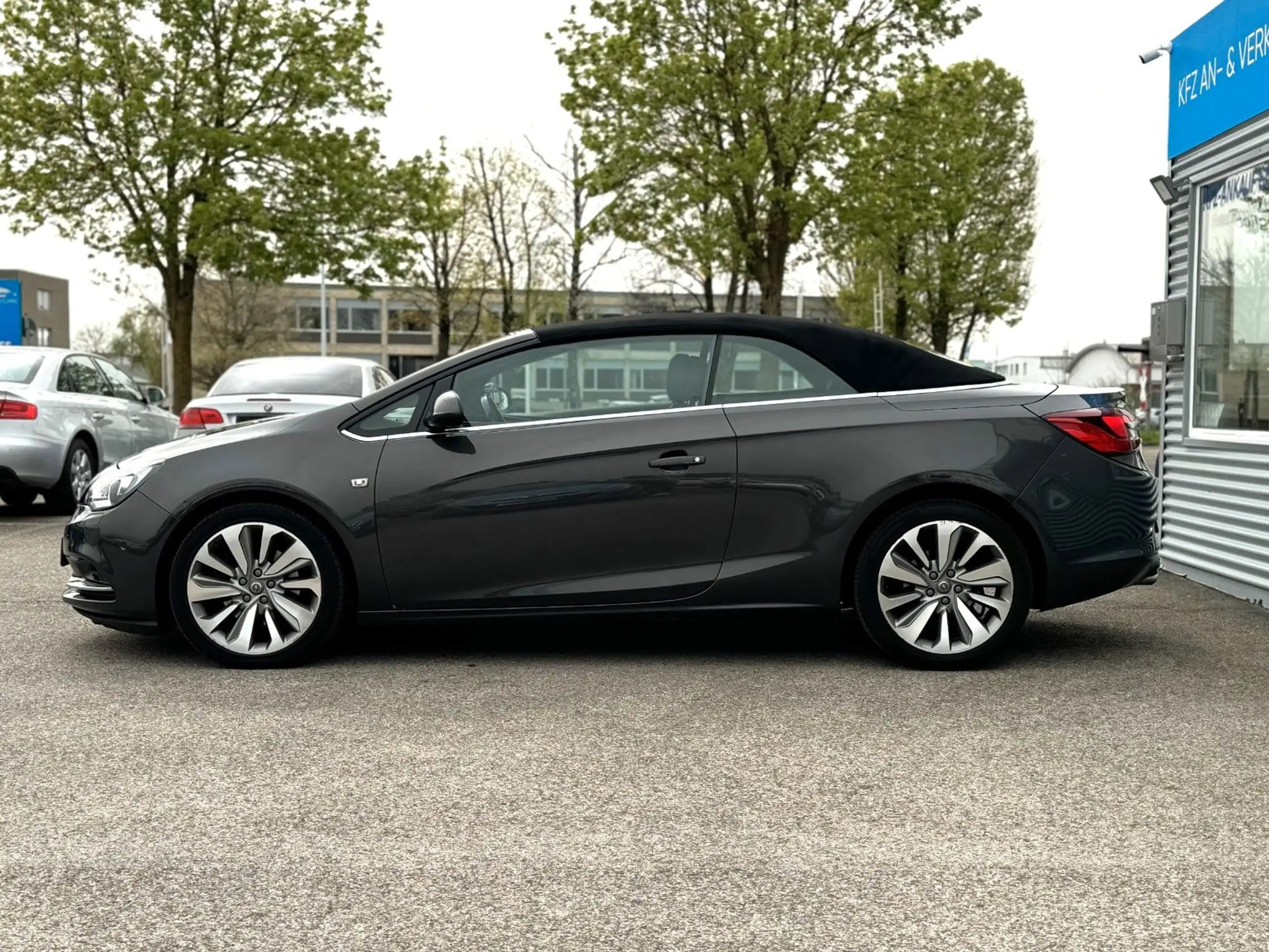 Opel - Cascada