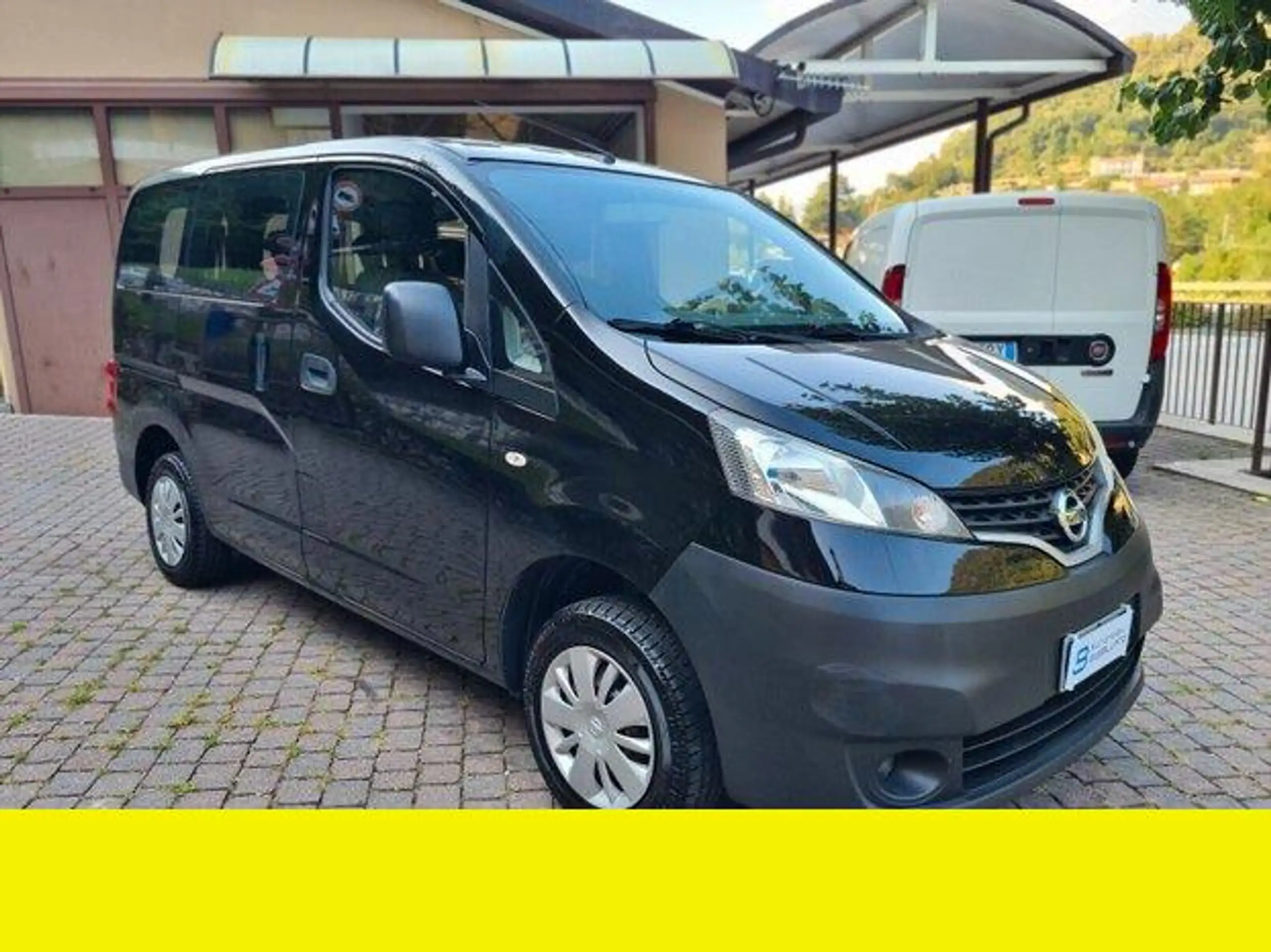 Nissan - NV200