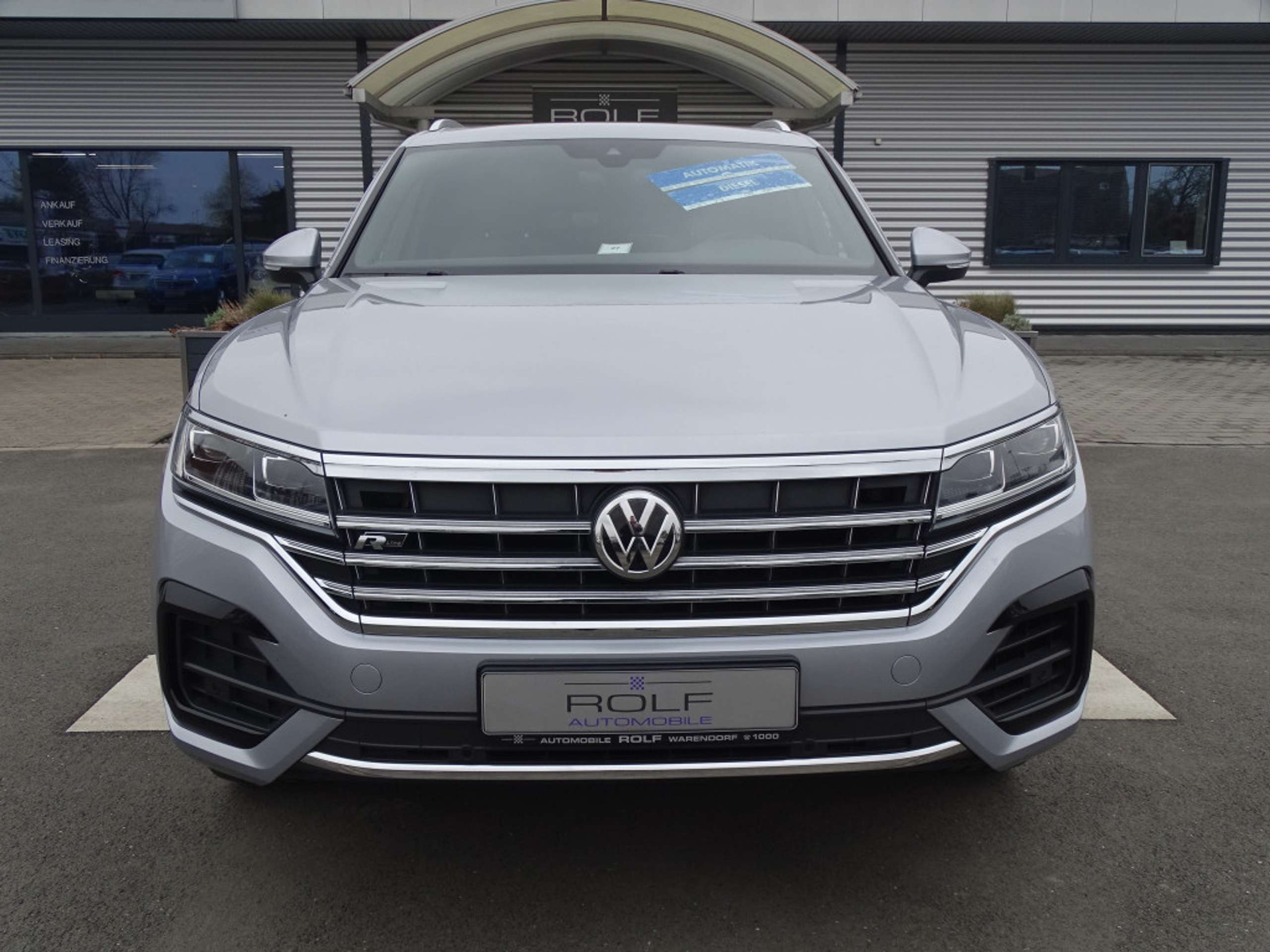 Volkswagen - Touareg