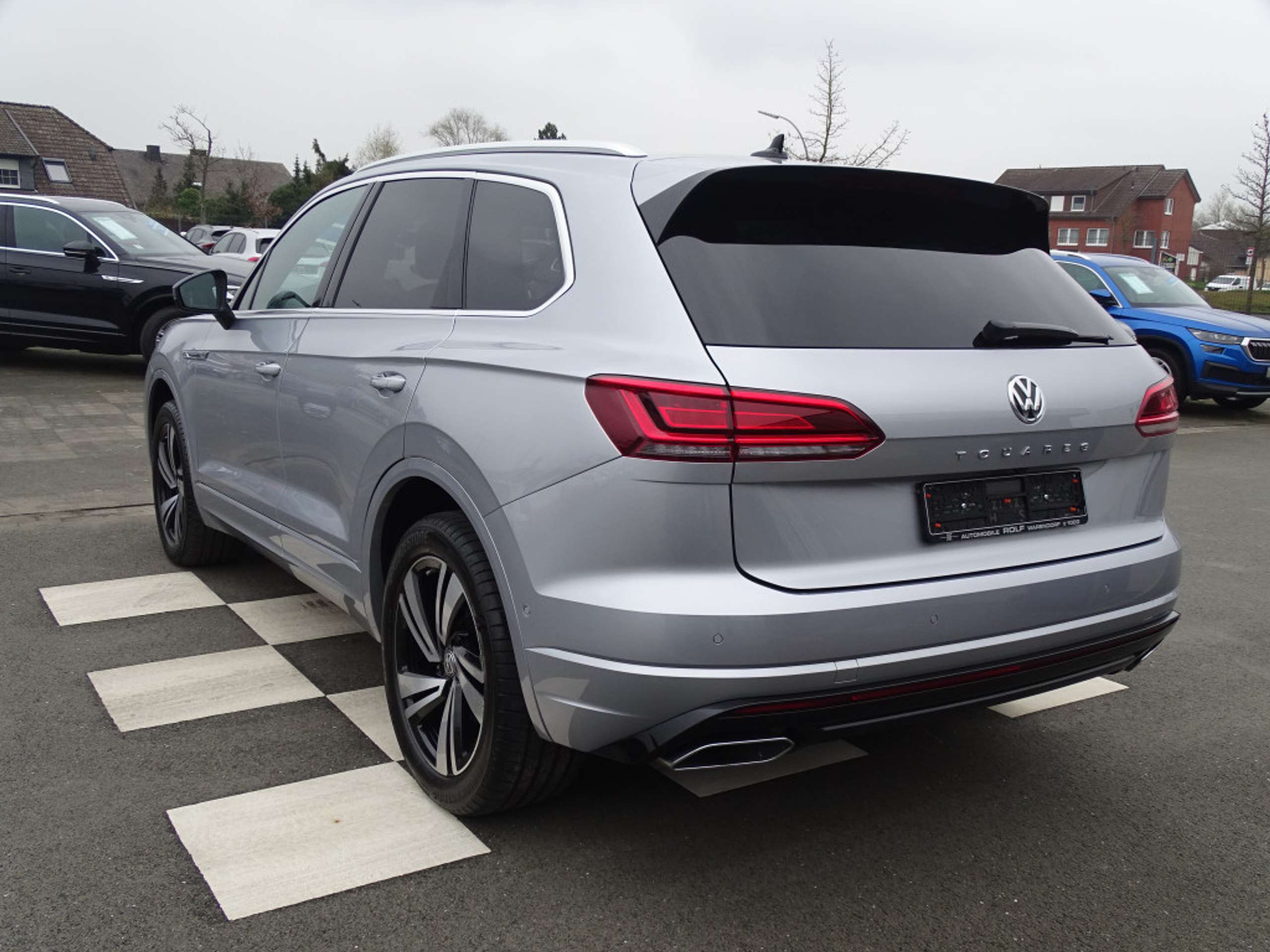 Volkswagen - Touareg