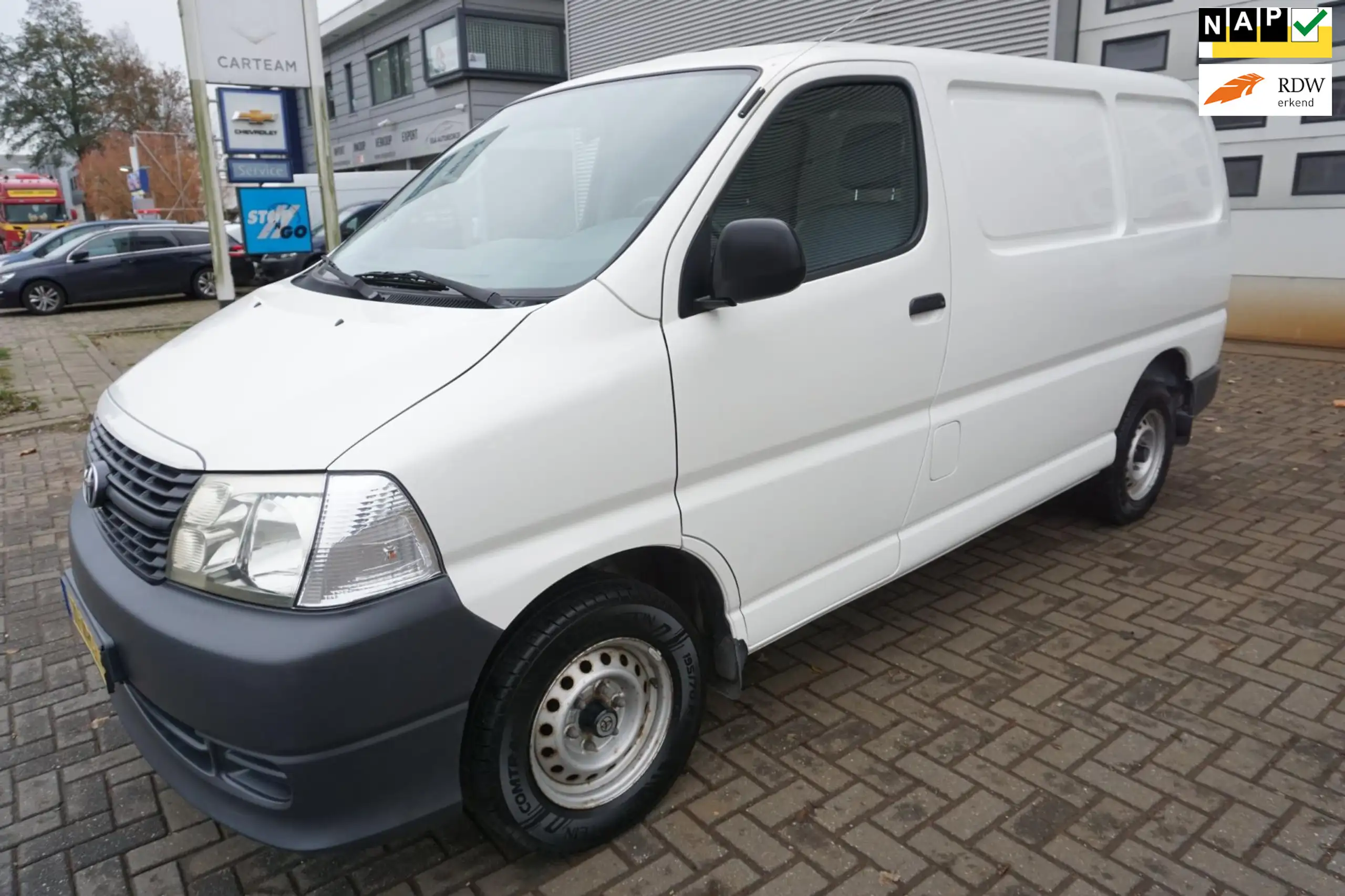 Toyota - Hiace