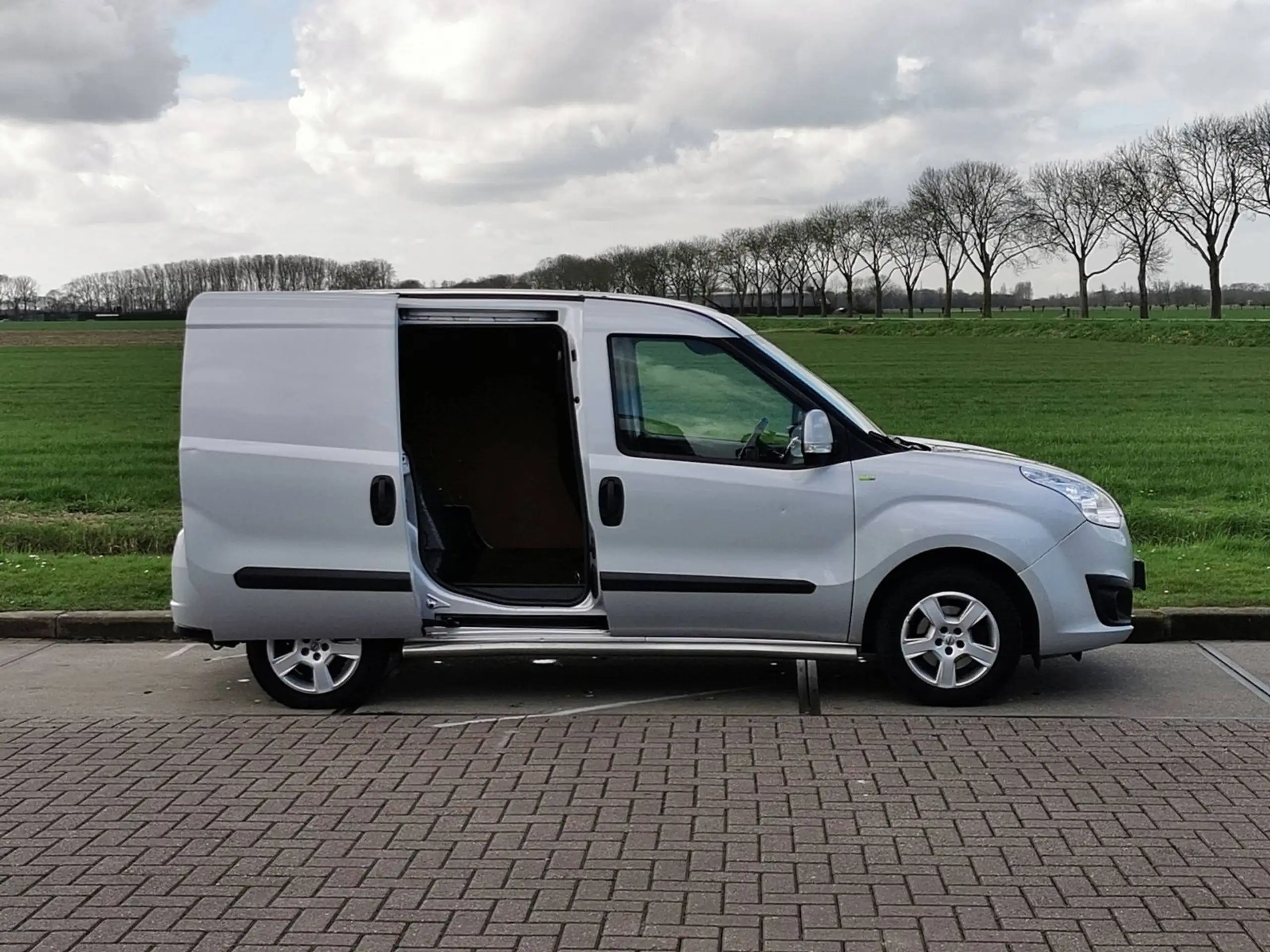 Opel - Combo