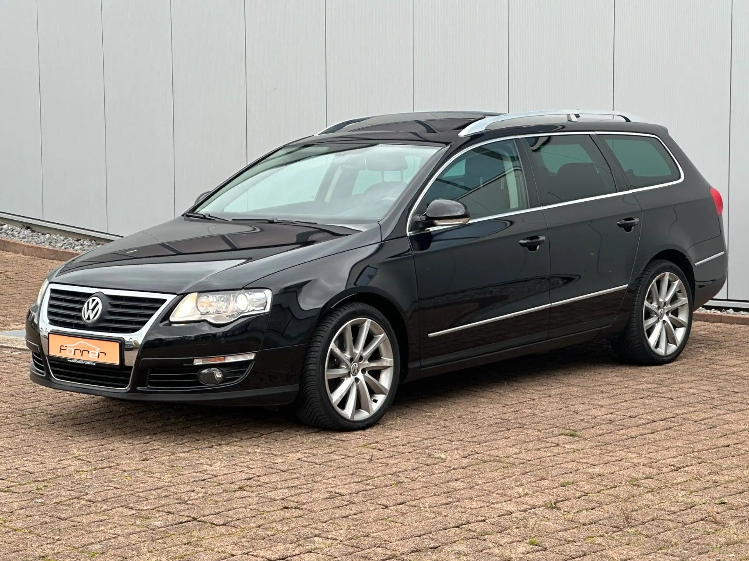 Volkswagen - Passat Variant