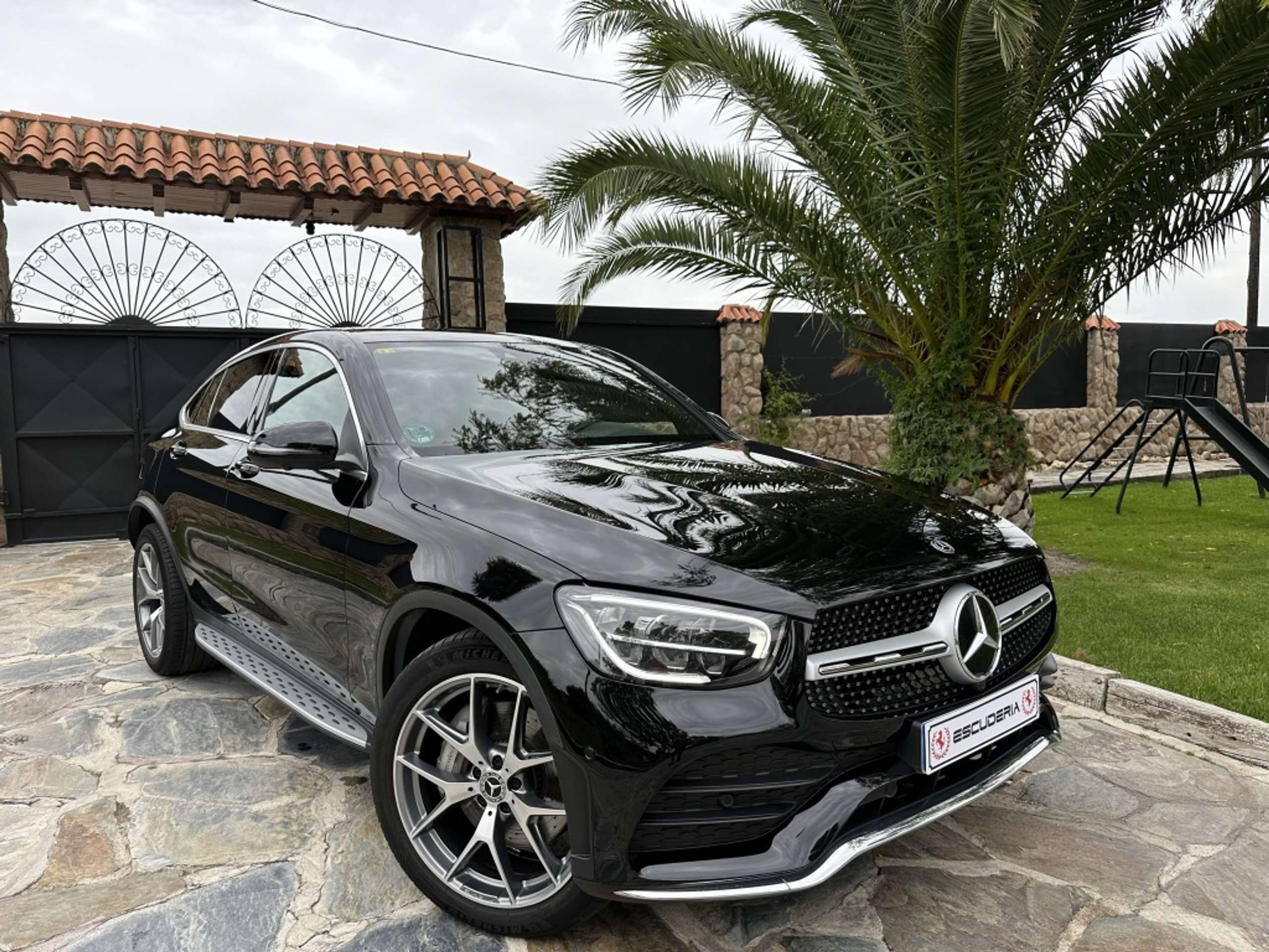 Mercedes-Benz GLC 300 2020