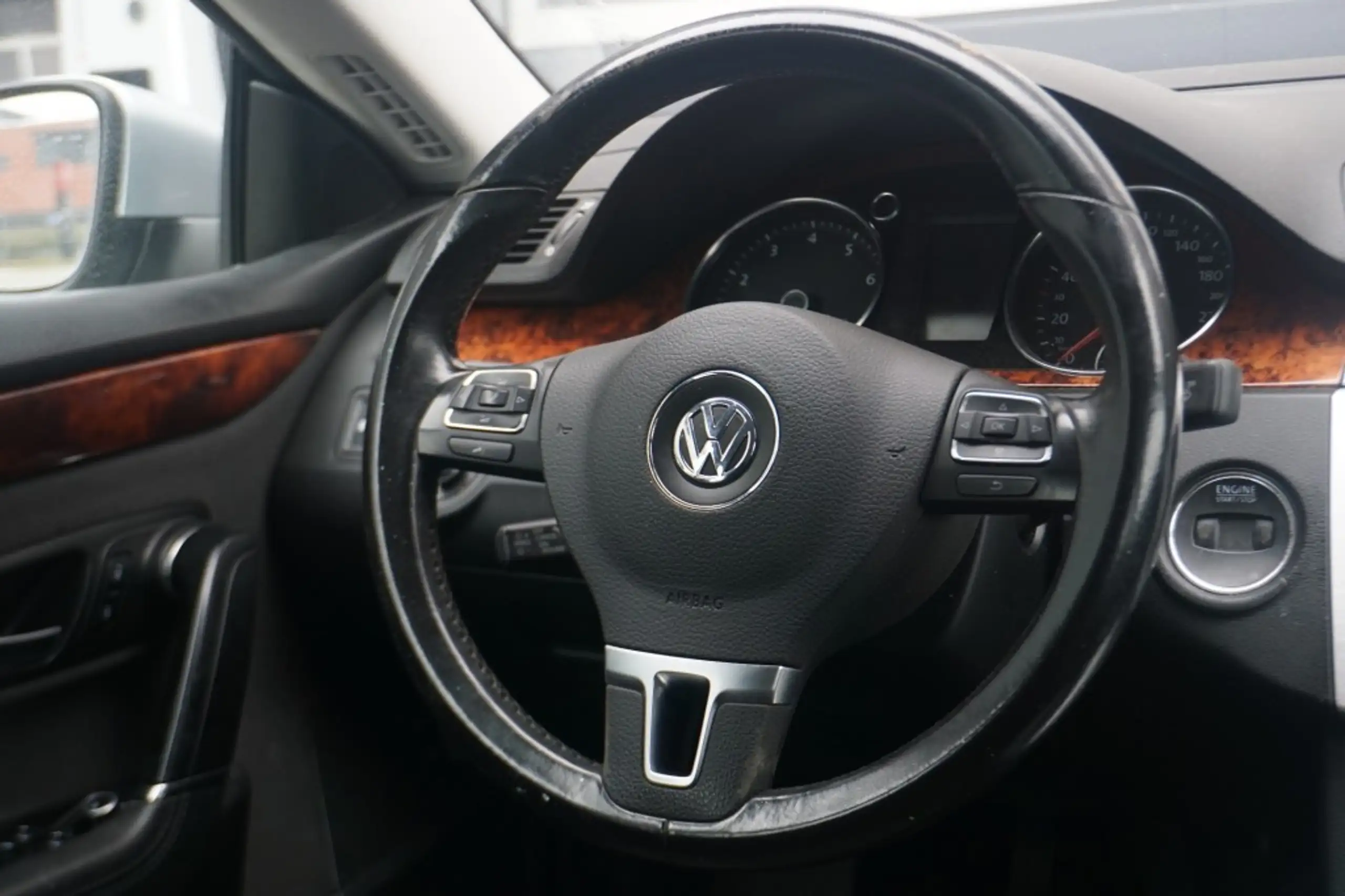 Volkswagen - Passat CC